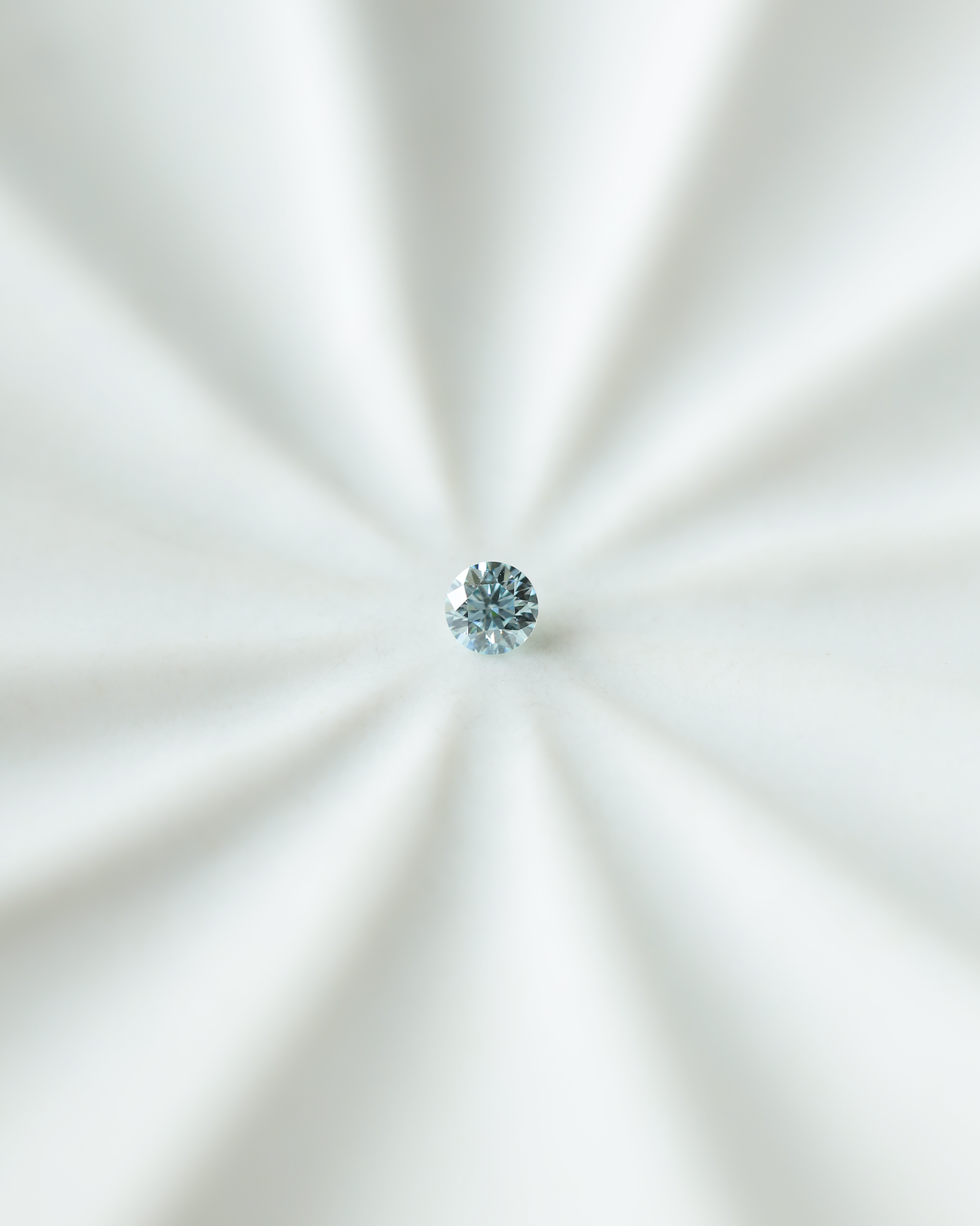 アイスブルーダイヤモンド ルース 0.11ct