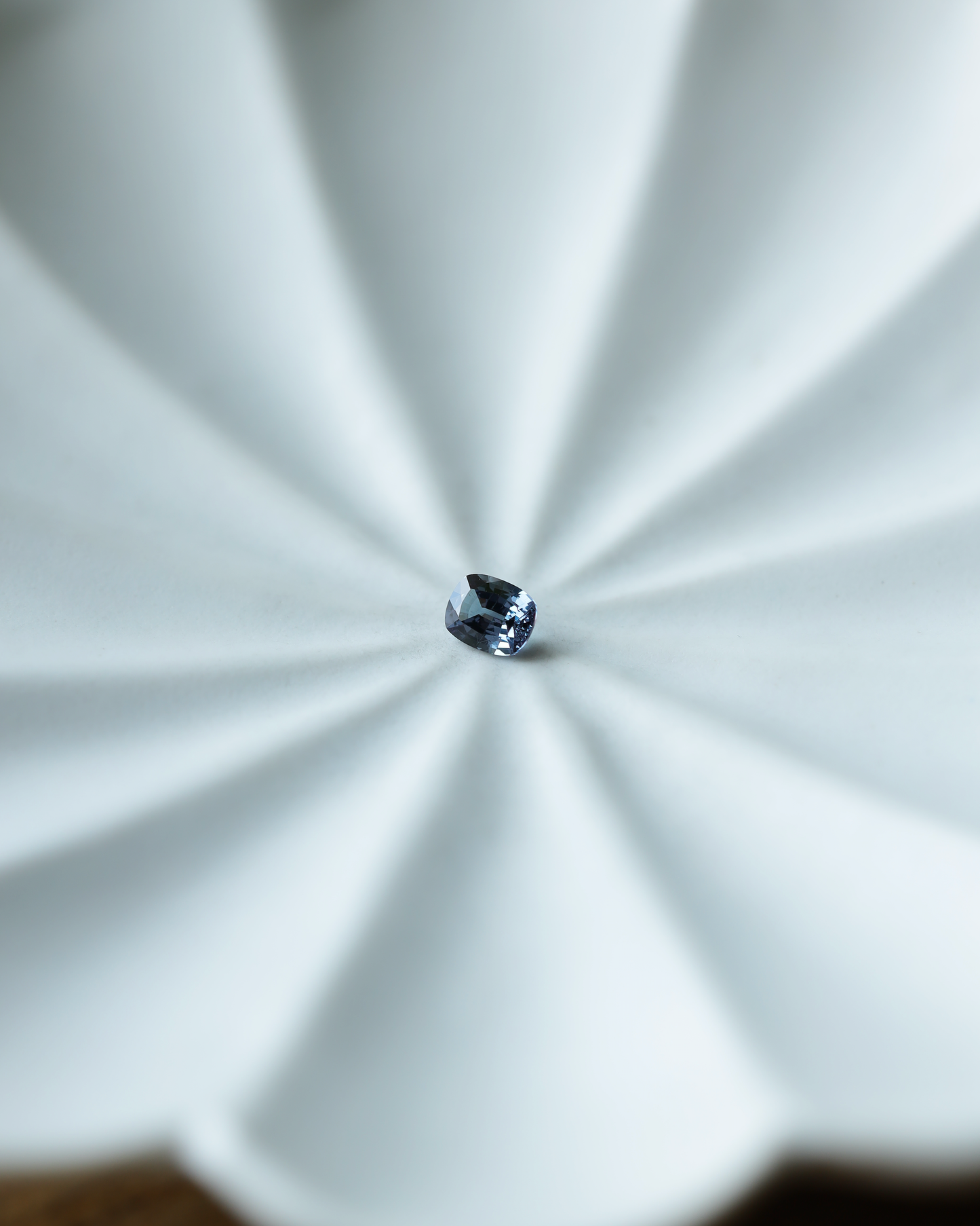 ベキリーブルーガーネット ルース 0.45ct