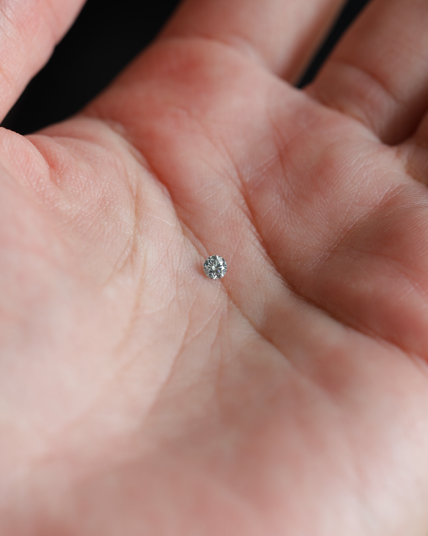 アイスブルーダイヤモンド ルース 0.11ct