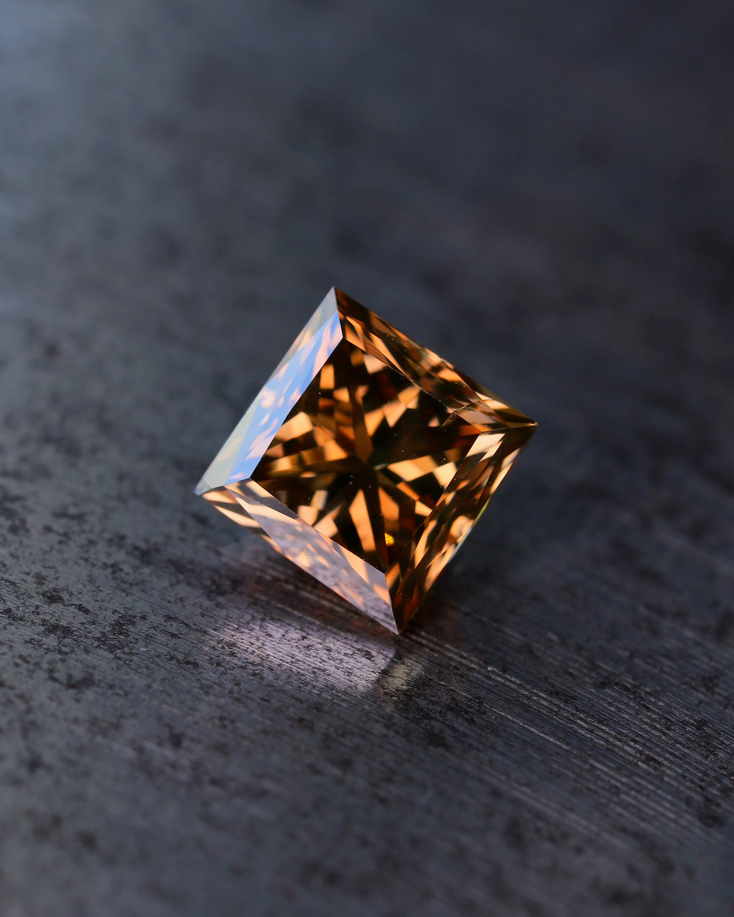 ファンシーダークブラウンダイヤモンド ルース 1.073ct