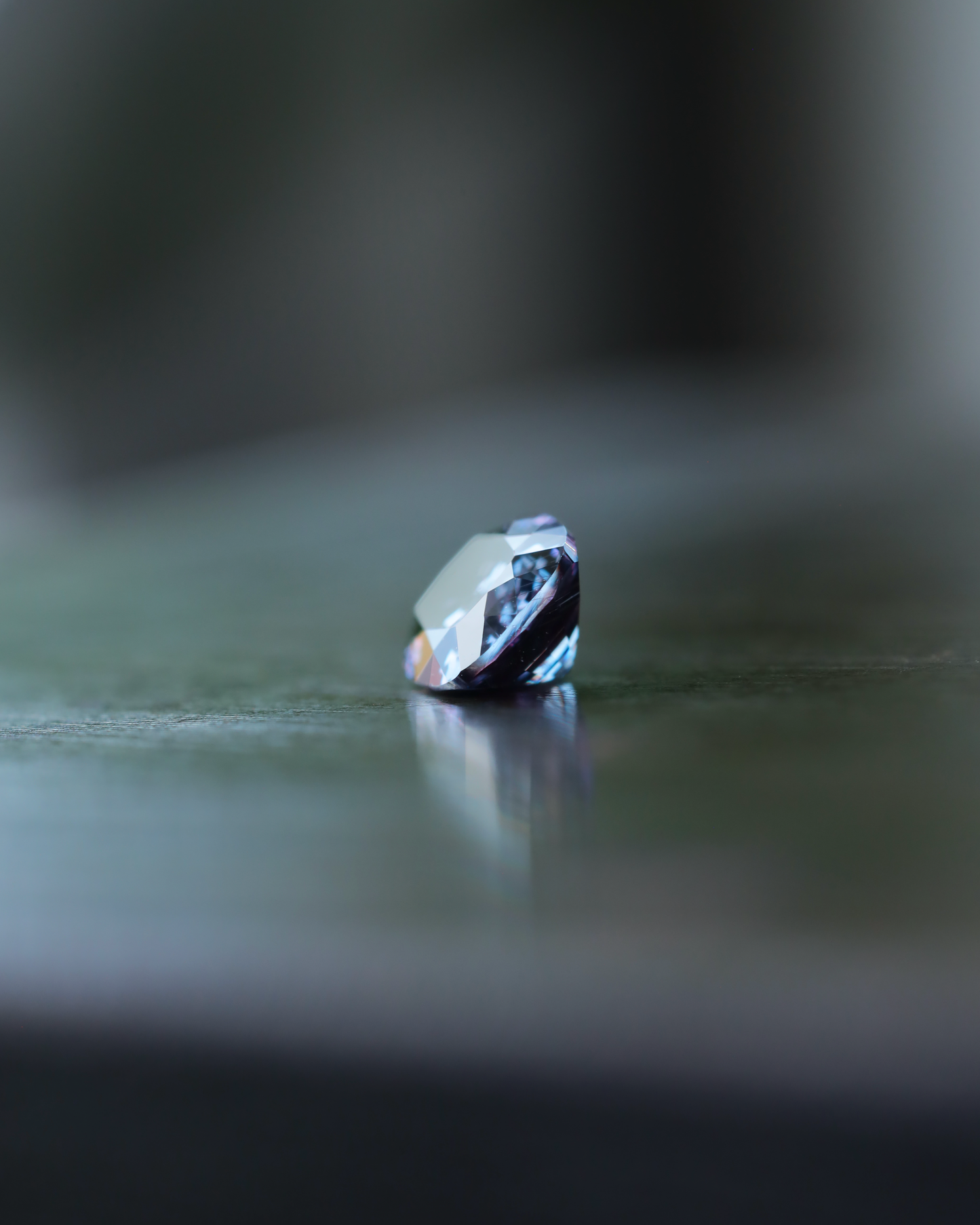 ベキリーブルーガーネット ルース 0.45ct