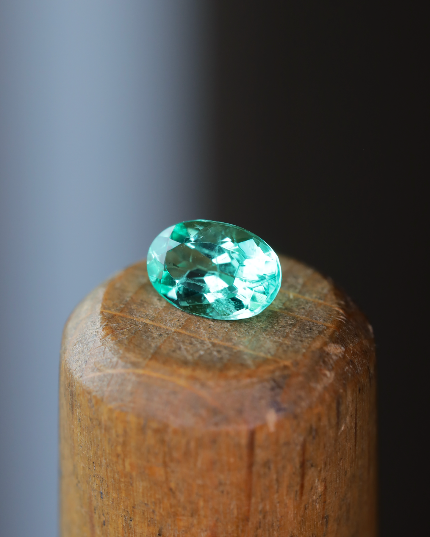 エメラルド ルース 0.46ct