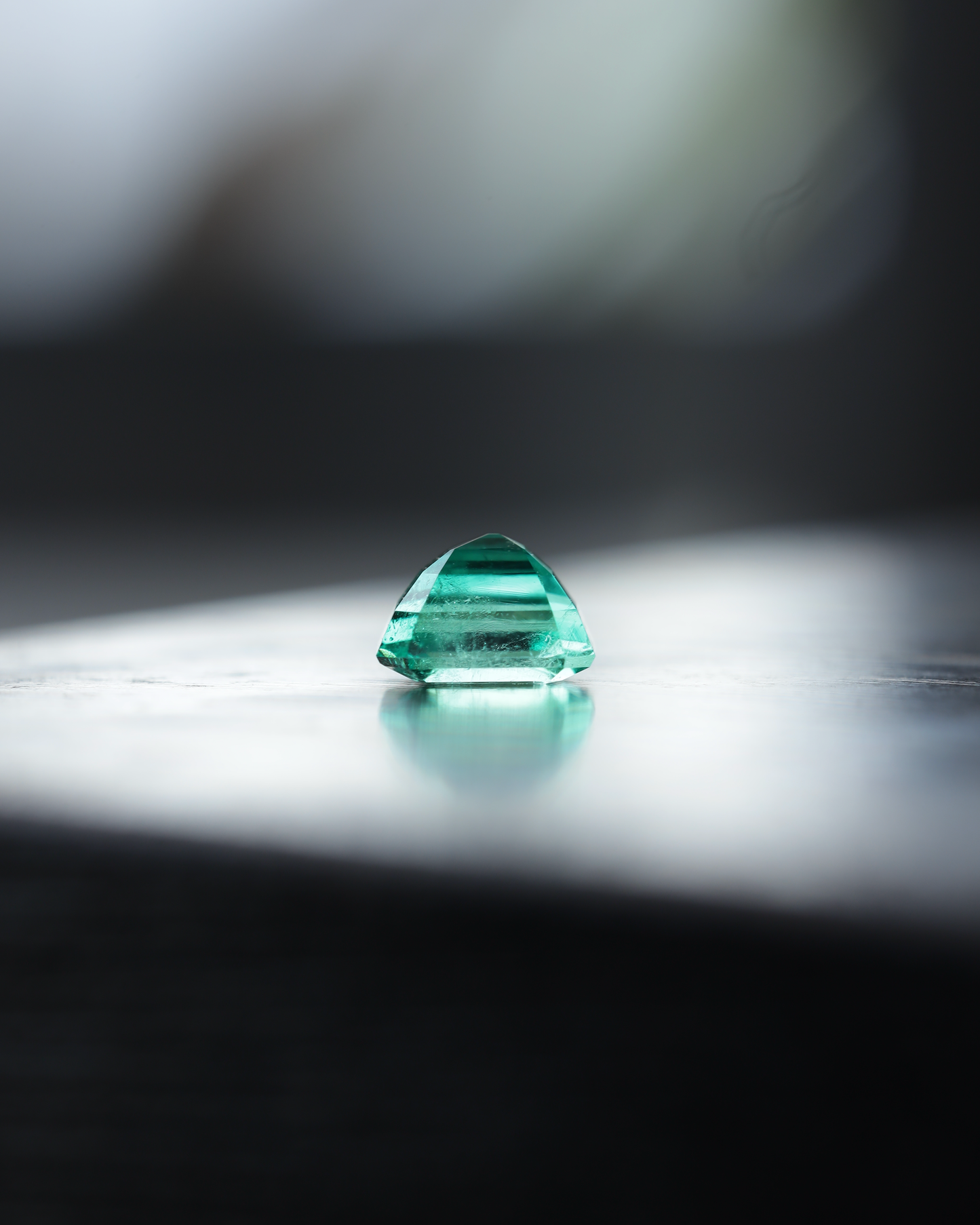 エメラルド ルース 0.71ct