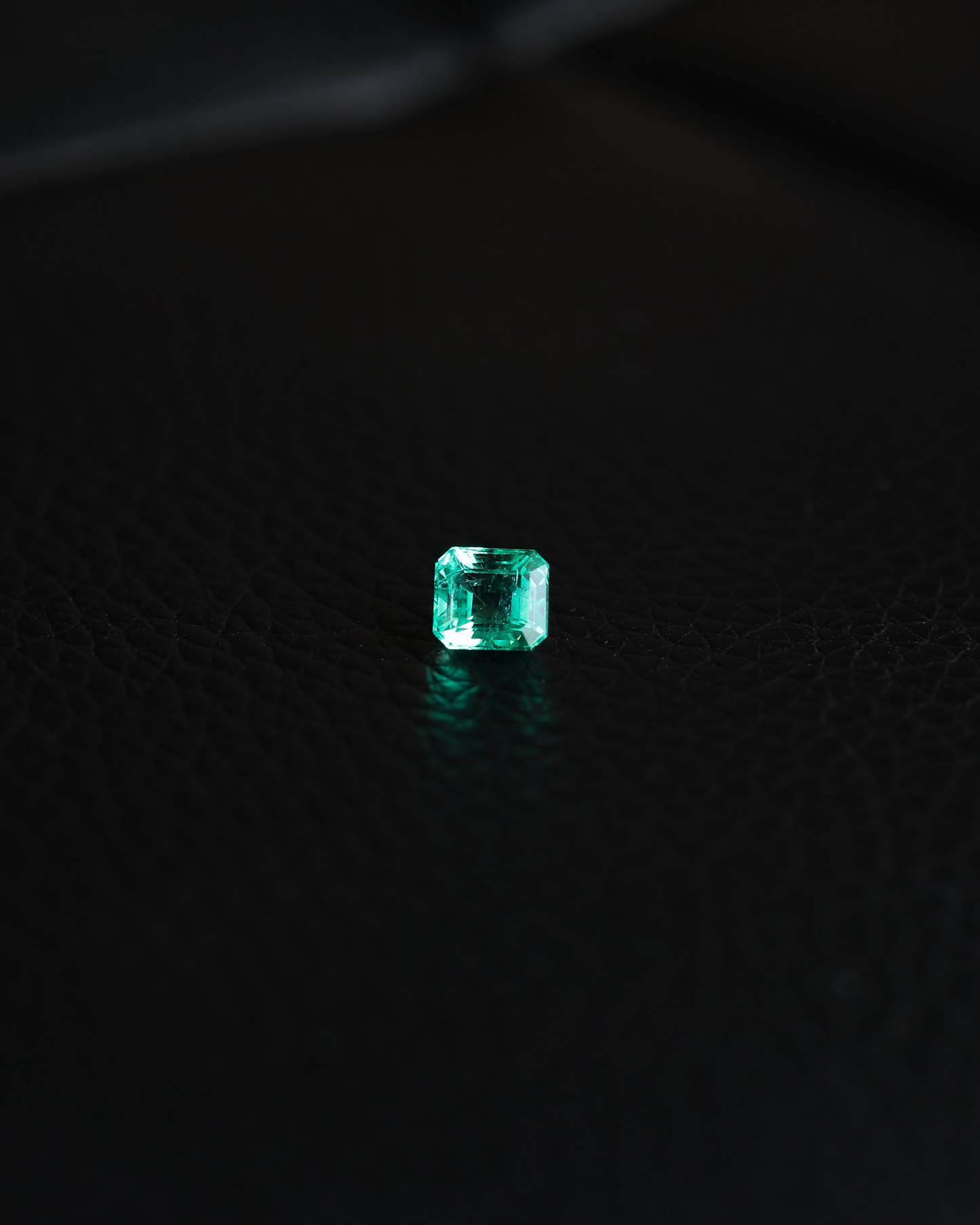 エメラルド ルース 0.71ct