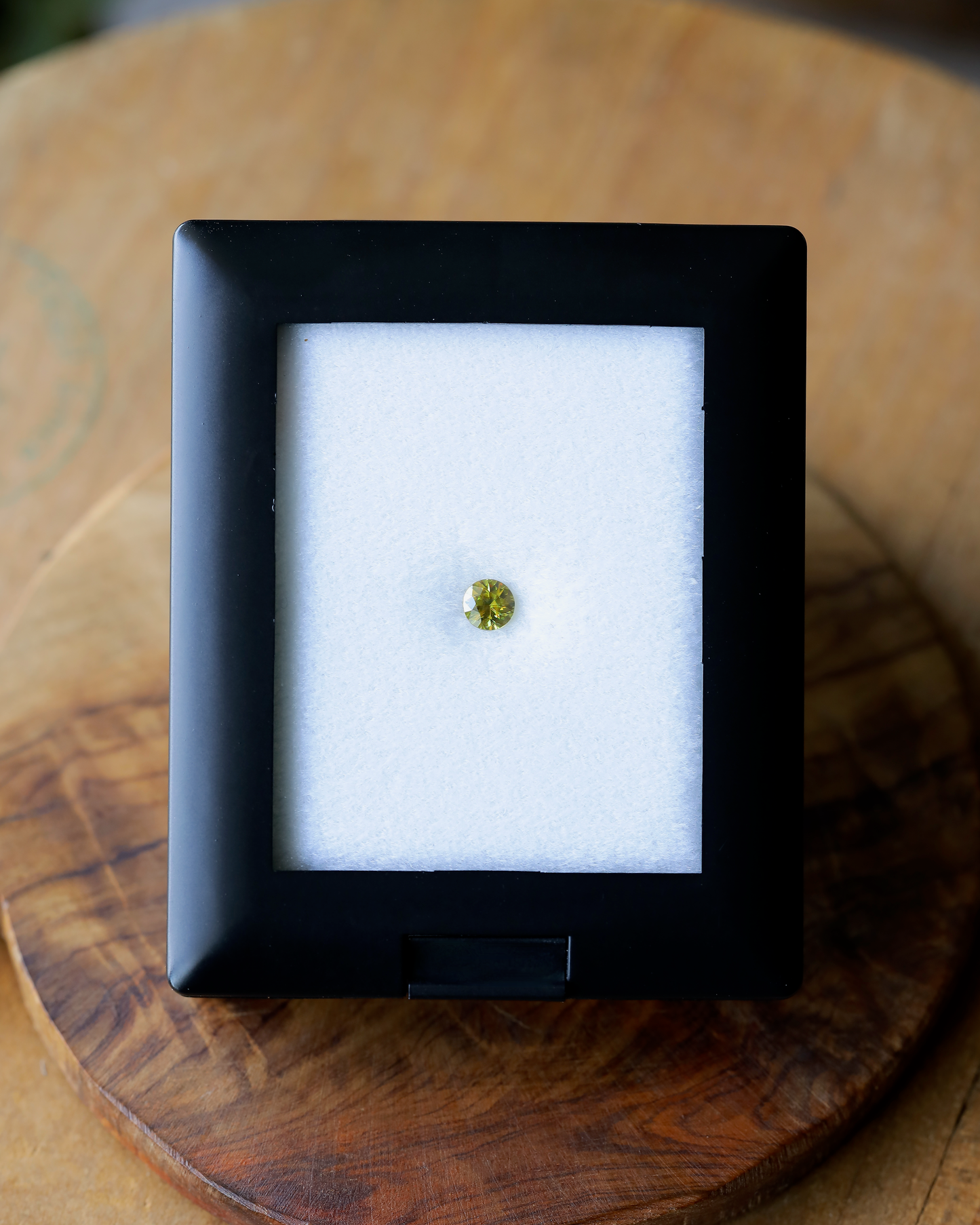 スフェーン ルース 0.43ct