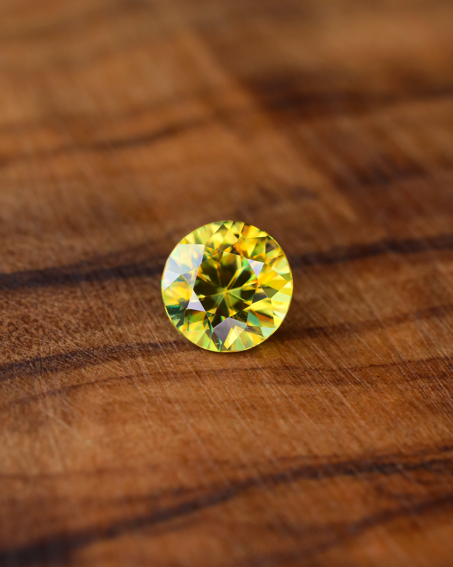 スフェーン ルース 0.43ct