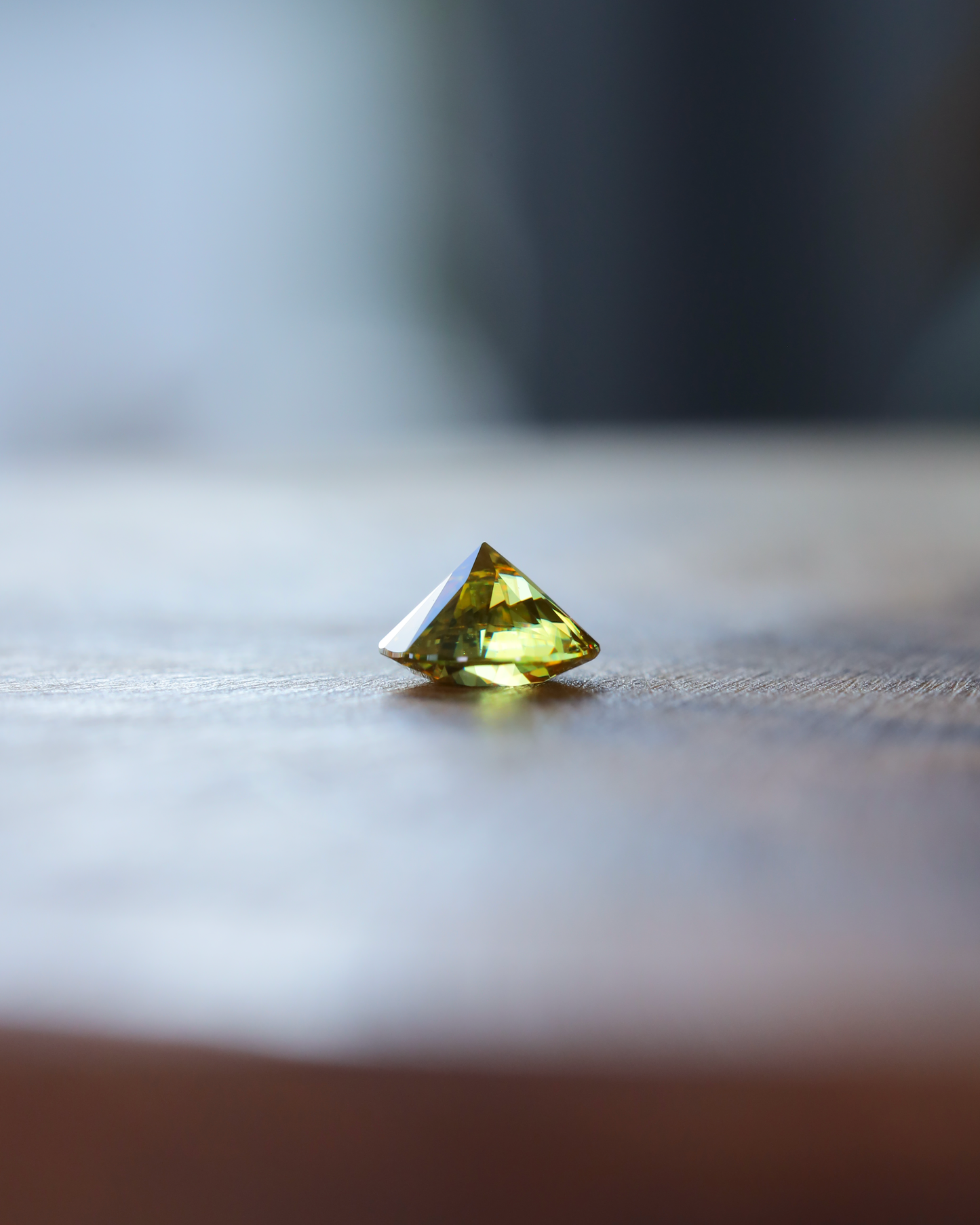 スフェーン ルース 0.43ct