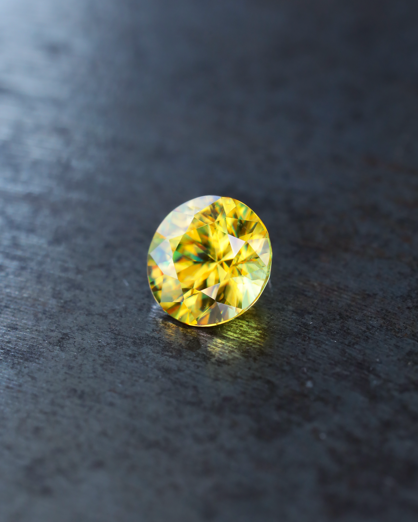 スフェーン ルース 0.43ct