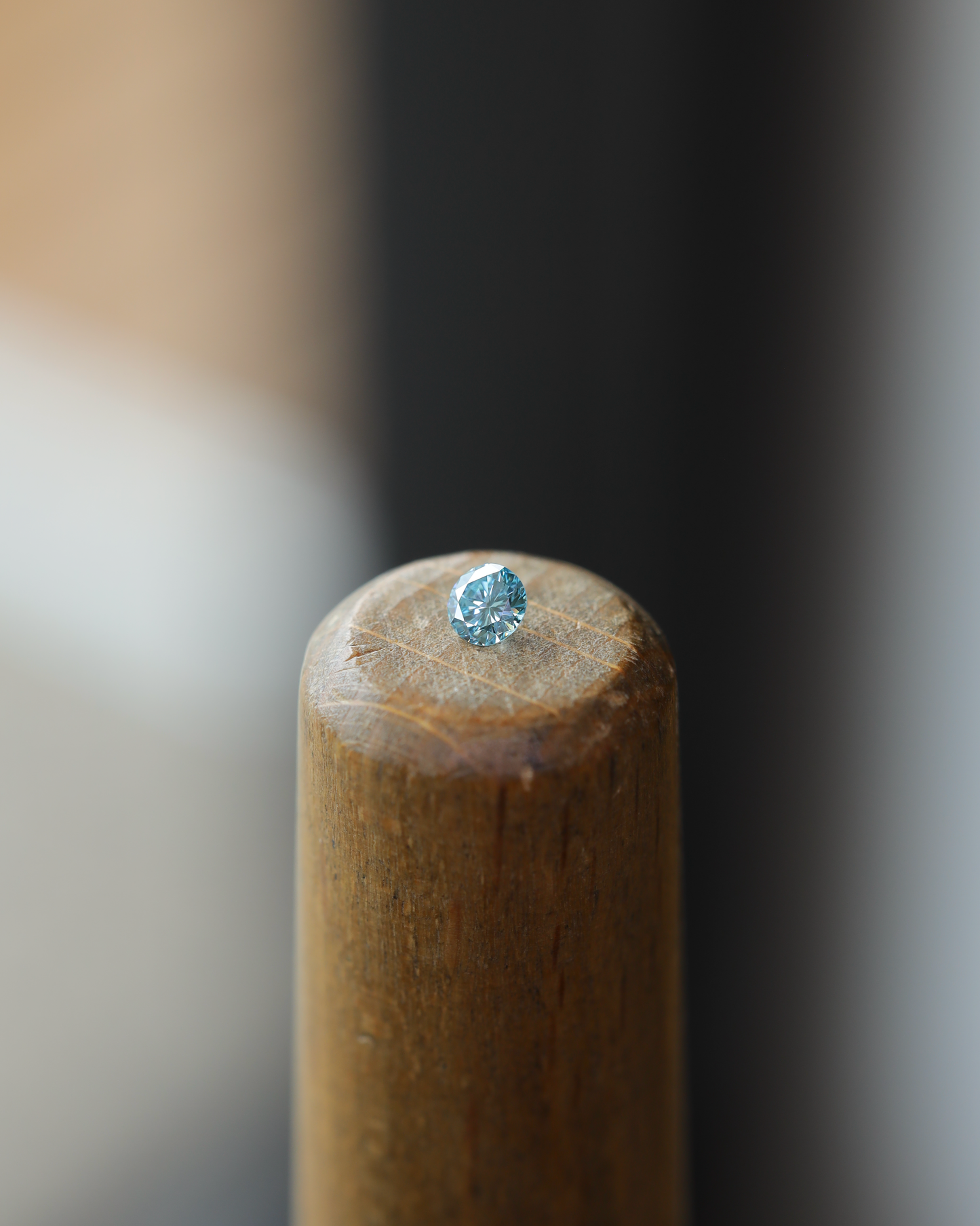 アイスブルーダイヤモンド ルース 0.1ct