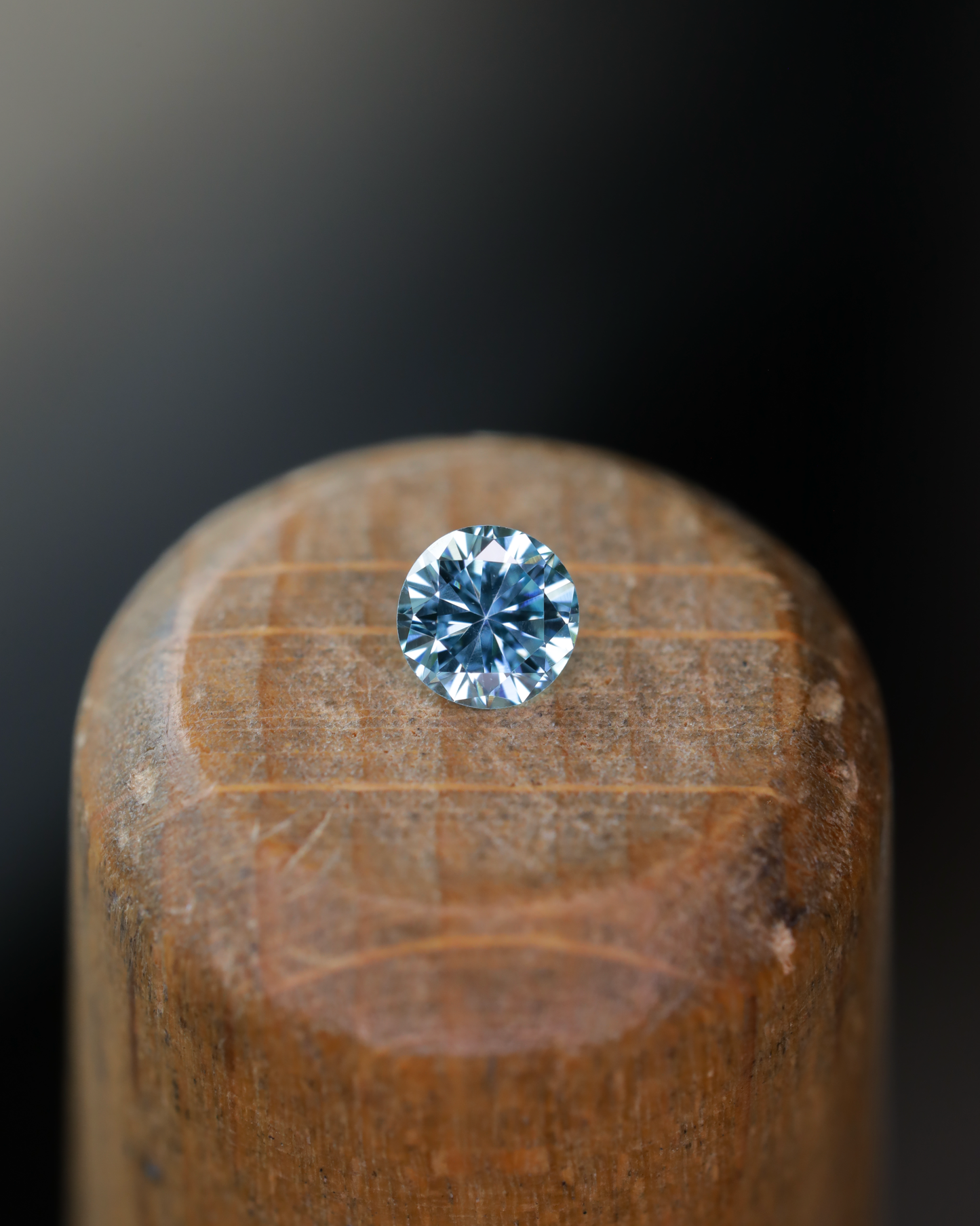 アイスブルーダイヤモンド ルース 0.1ct