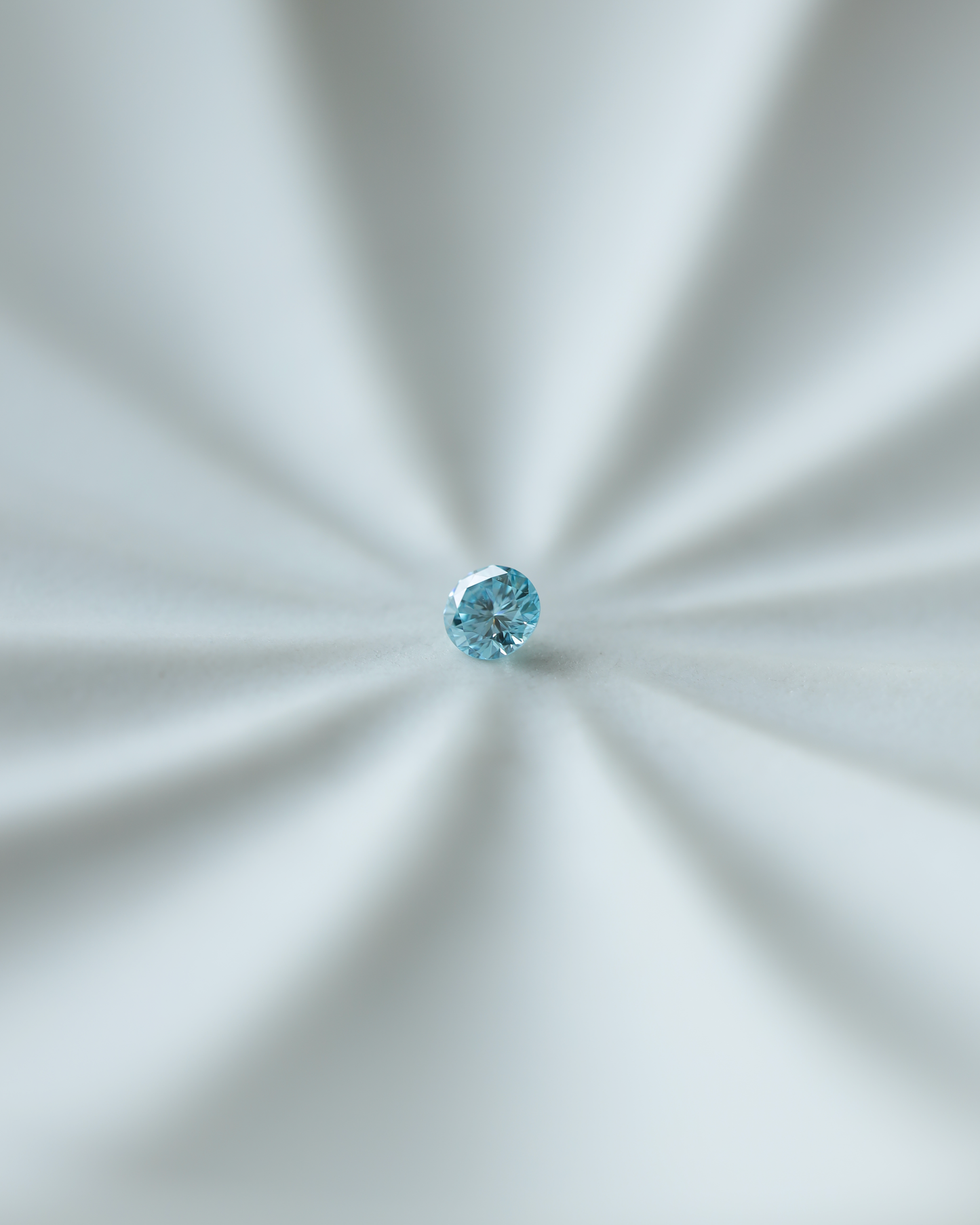 アイスブルーダイヤモンド ルース 0.1ct