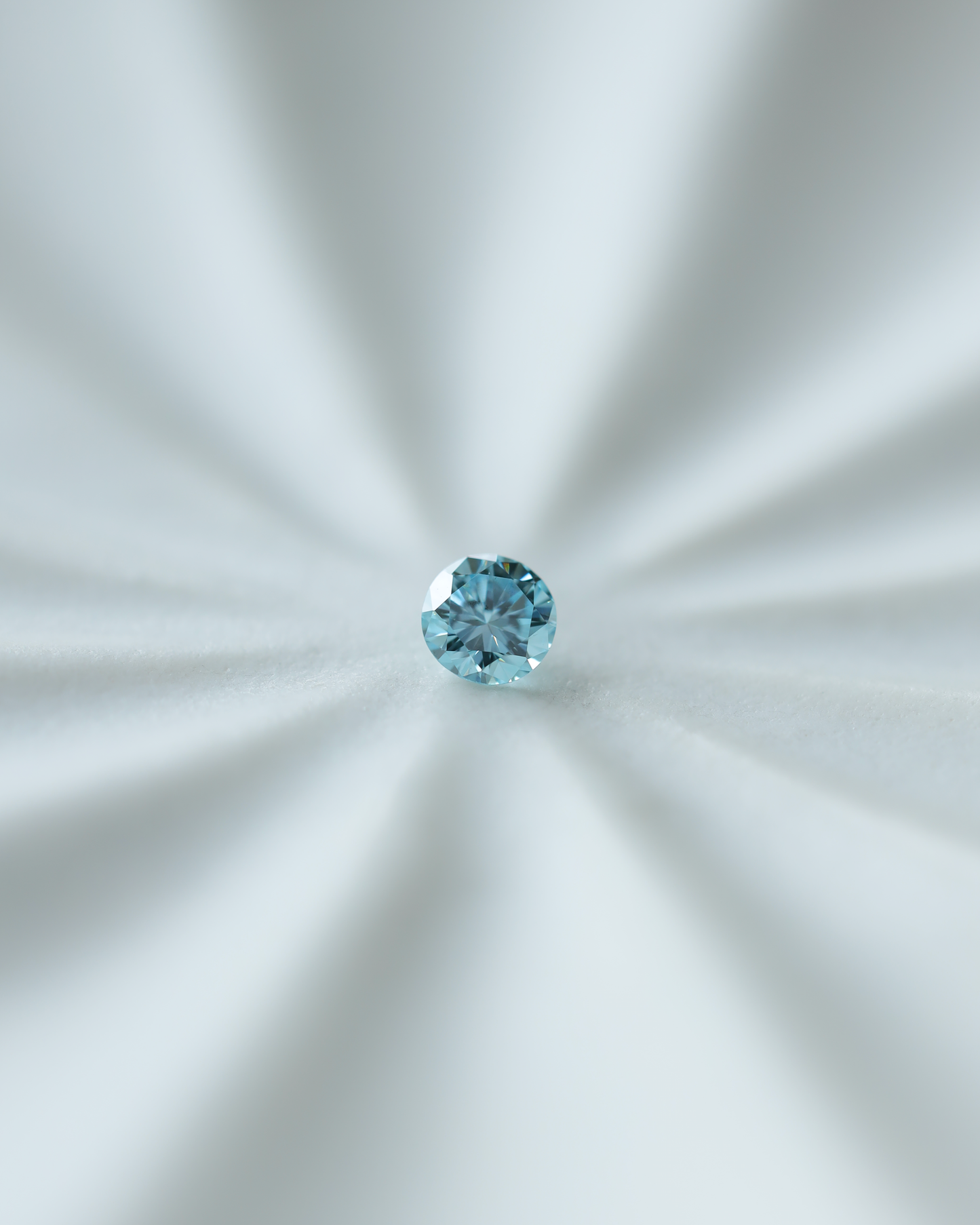 アイスブルーダイヤモンド ルース 0.1ct