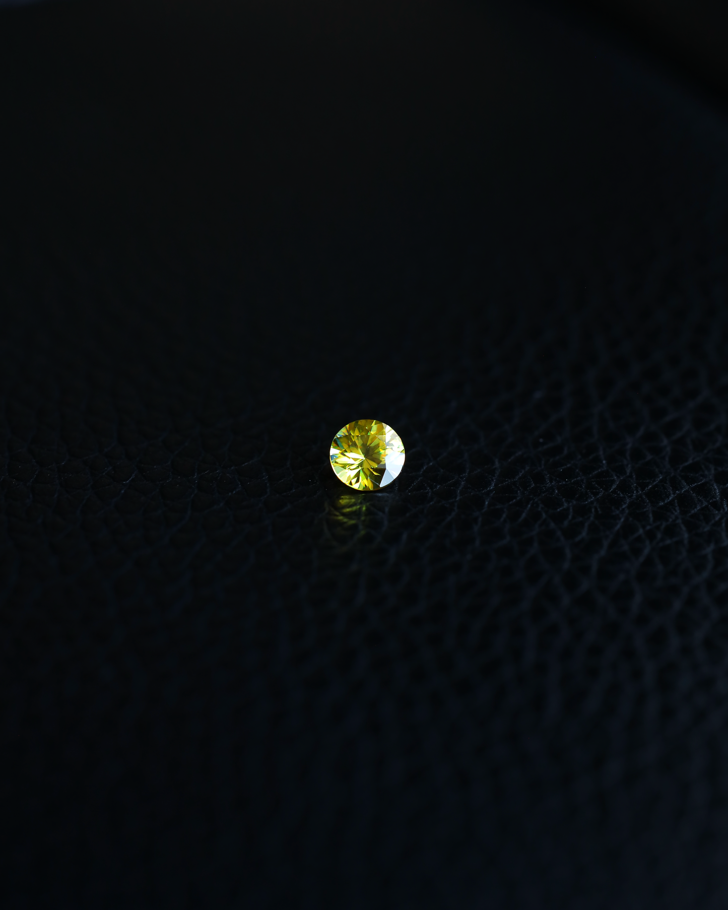 スフェーン ルース 0.43ct
