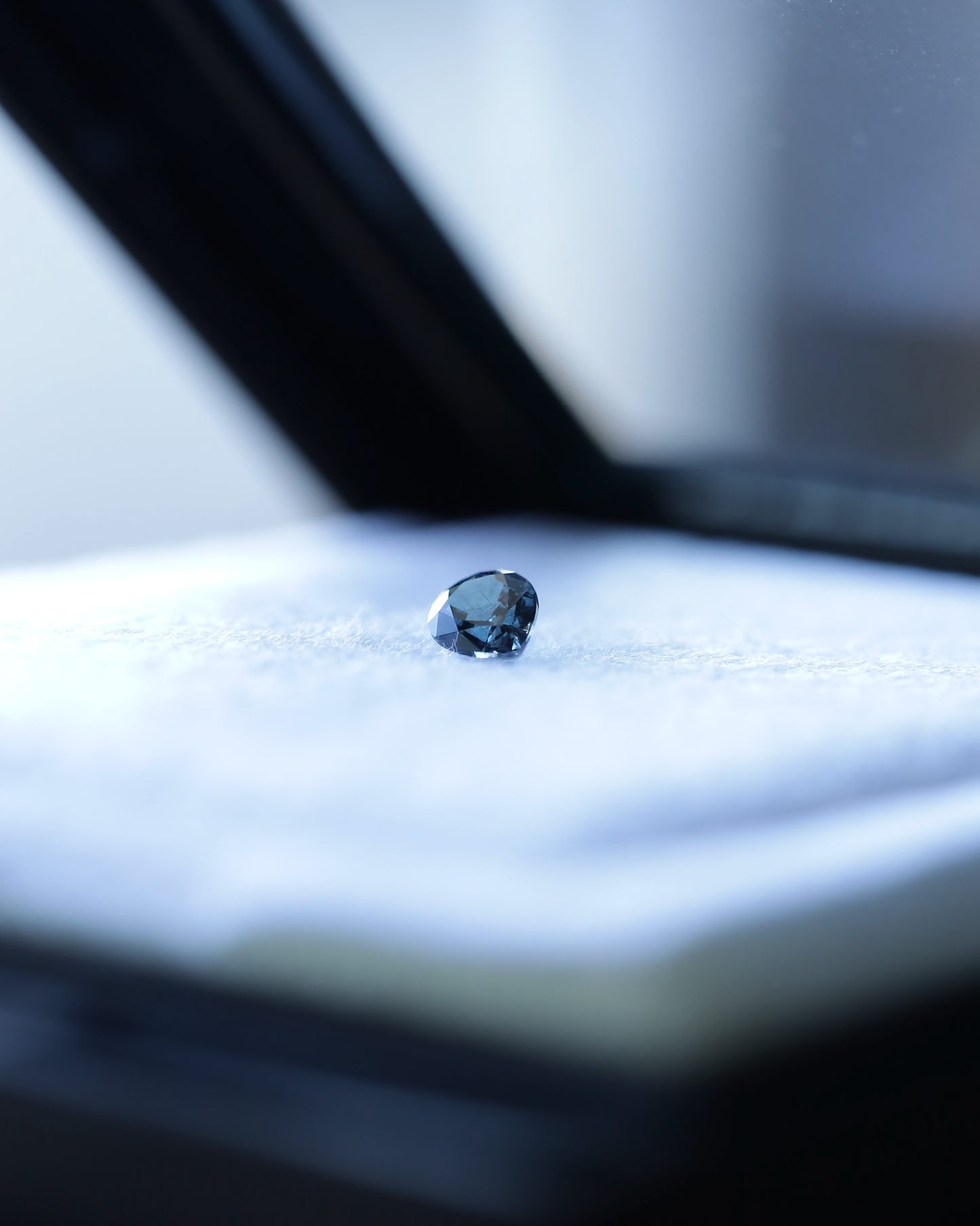 ベキリーブルーガーネット ルース 0.33ct