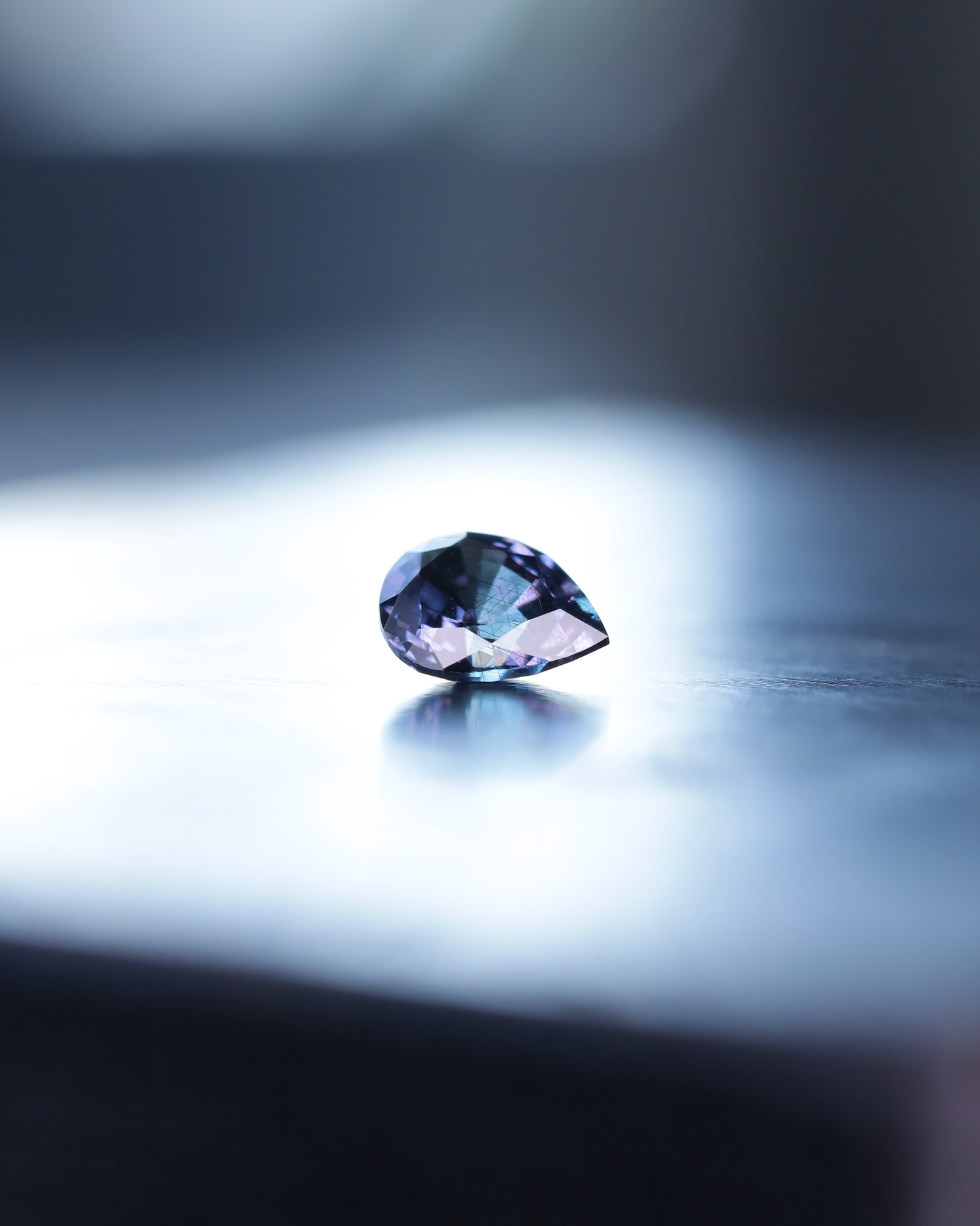 ベキリーブルーガーネット ルース 0.33ct