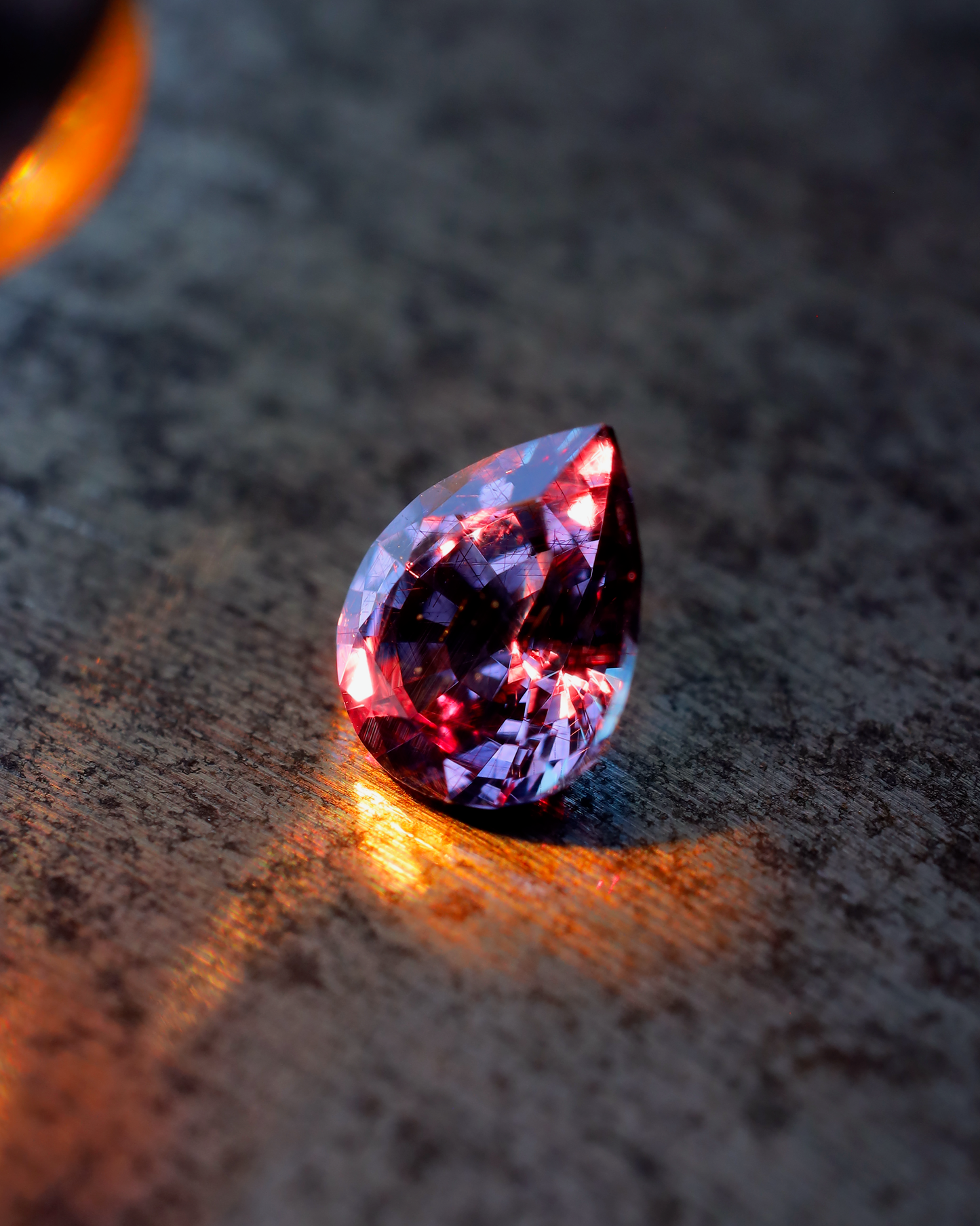 ベキリーブルーガーネット ルース 0.33ct