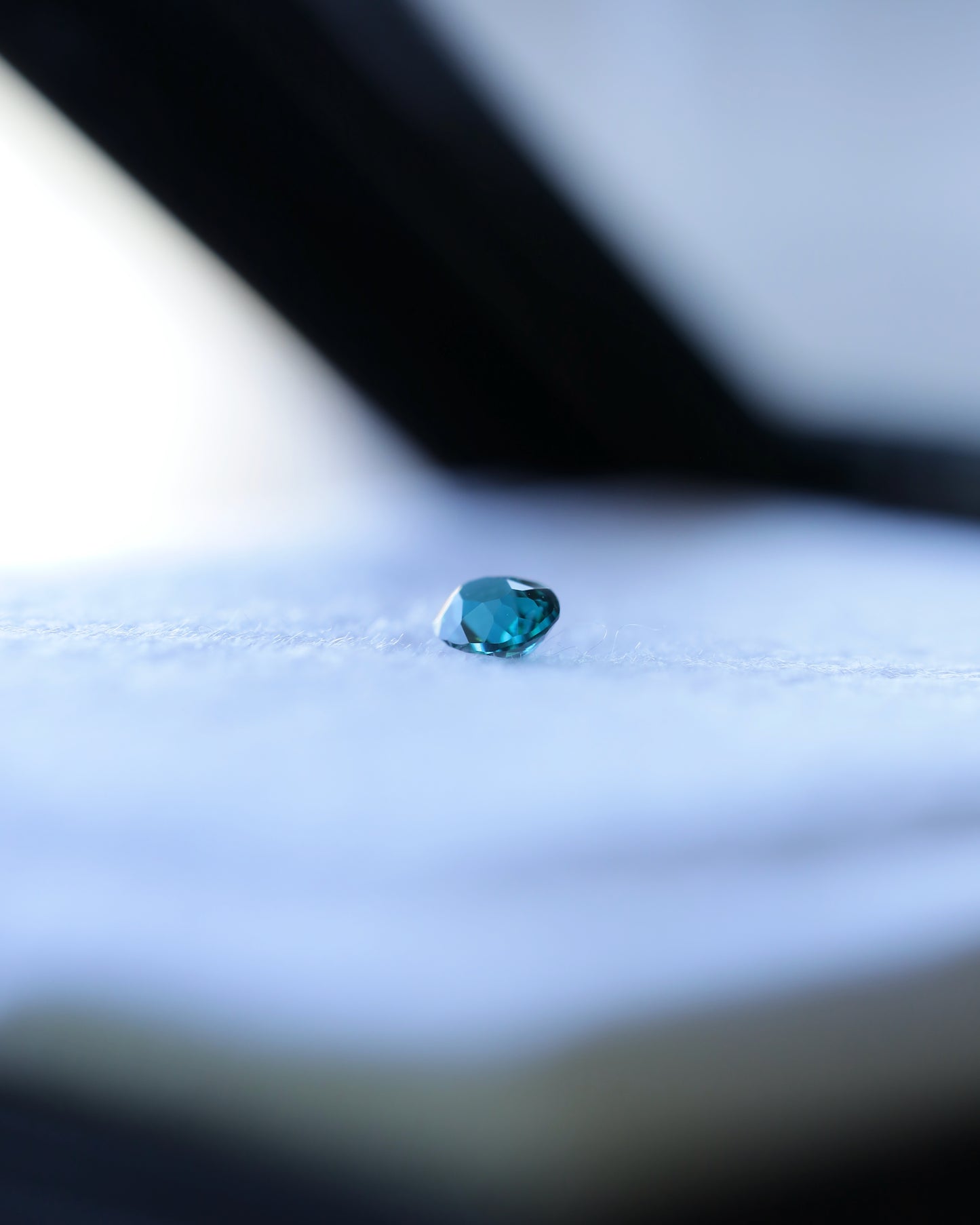 グランディディエライト ルース 0.14ct