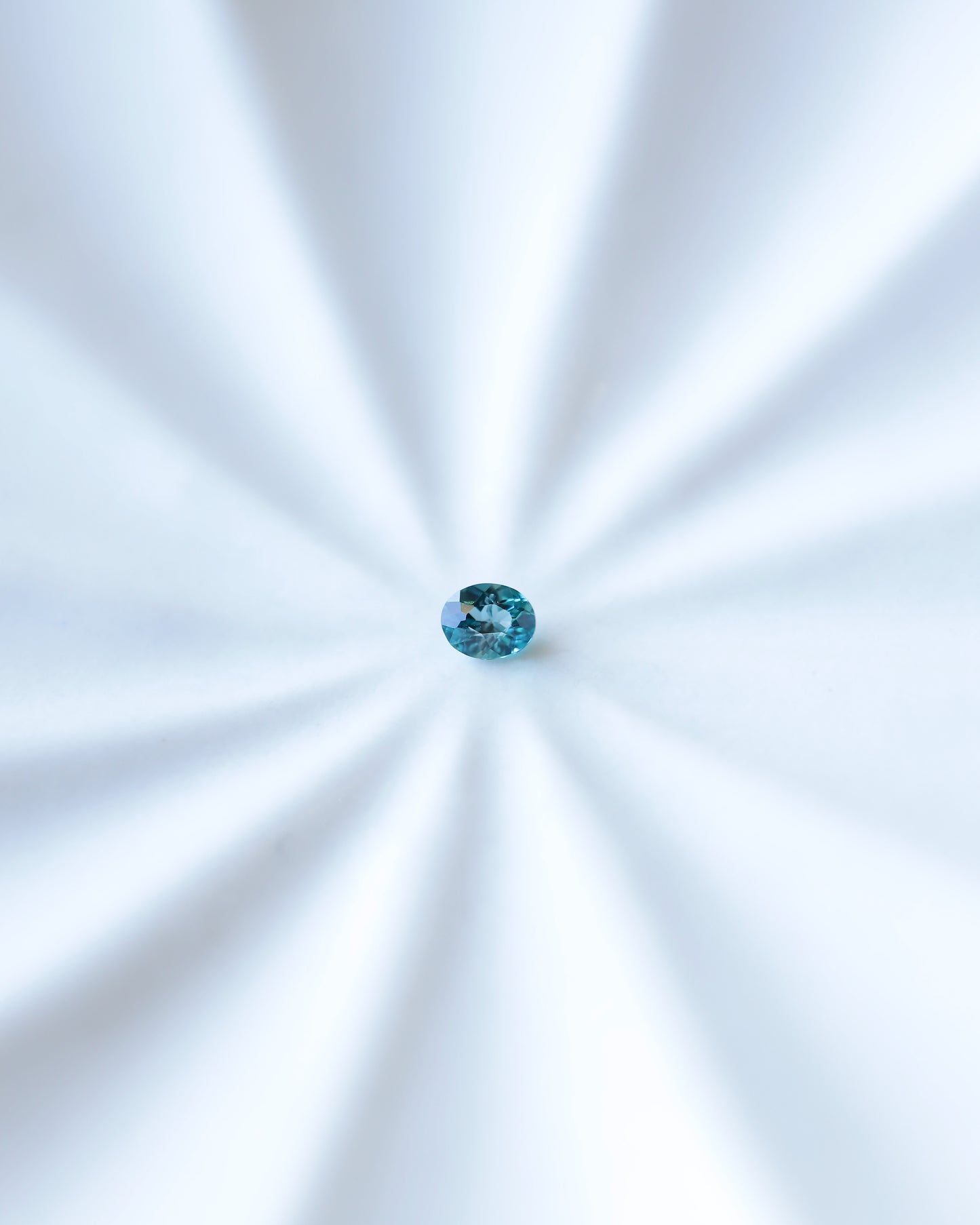 グランディディエライト ルース 0.14ct