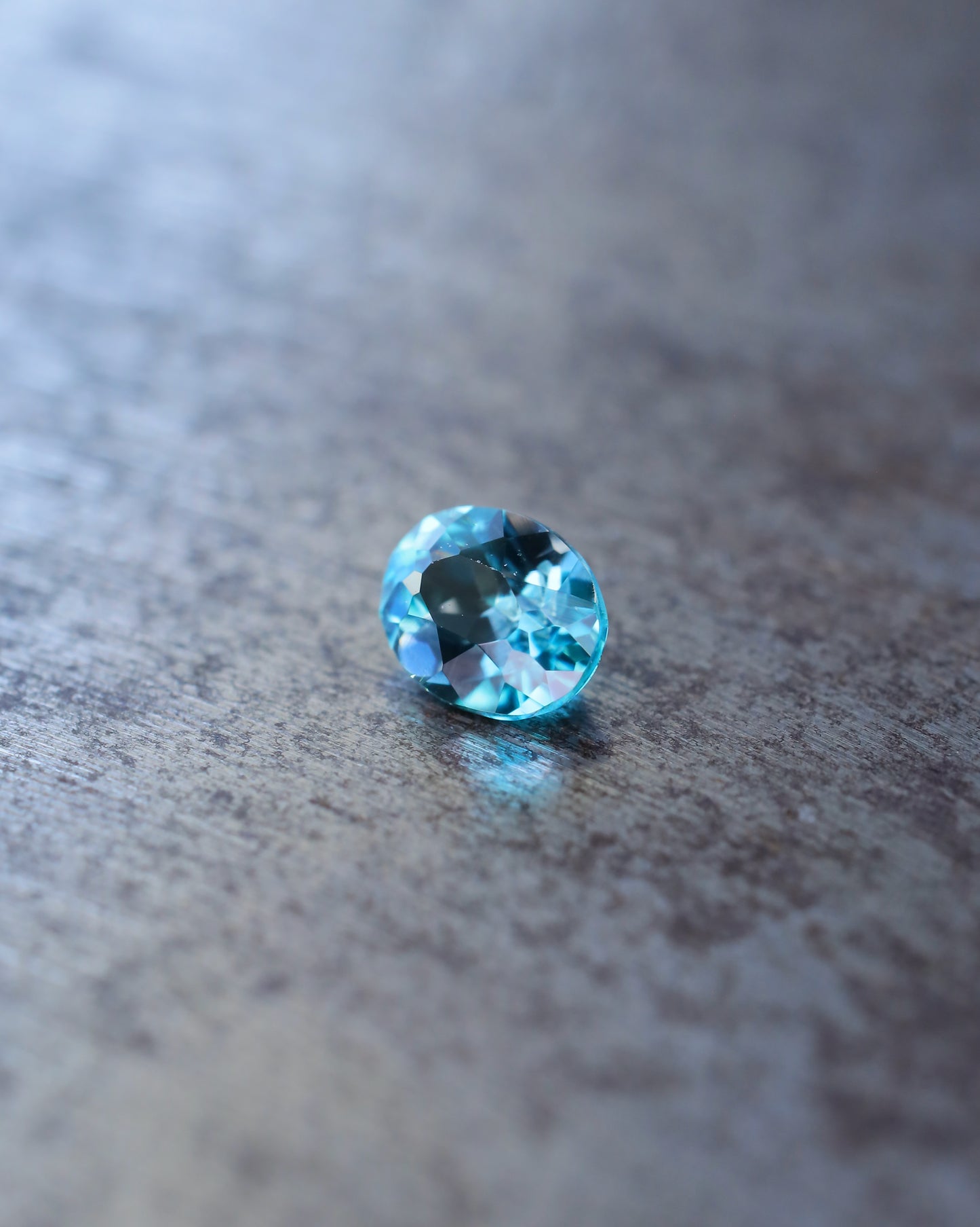 グランディディエライト ルース 0.14ct