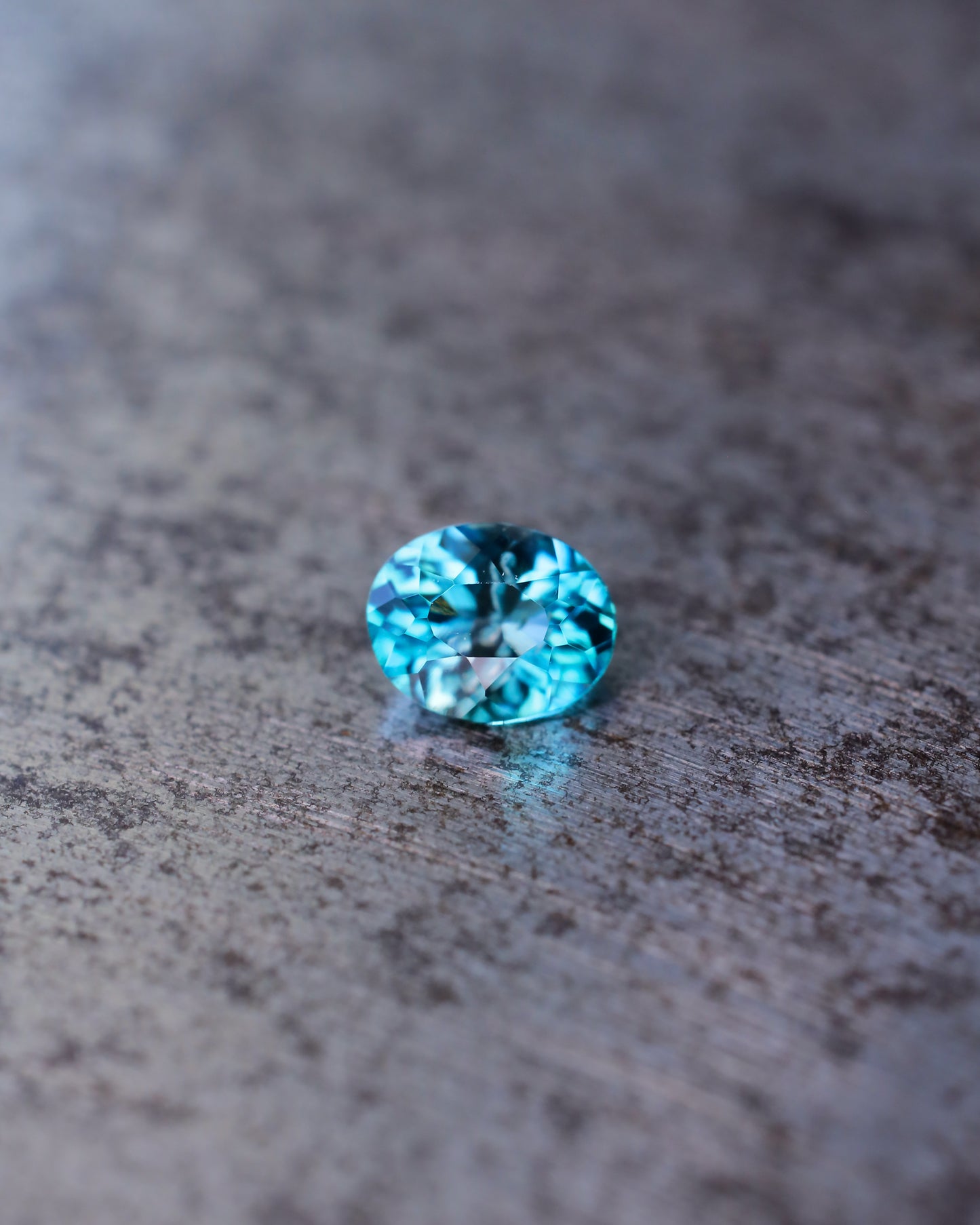 グランディディエライト ルース 0.14ct