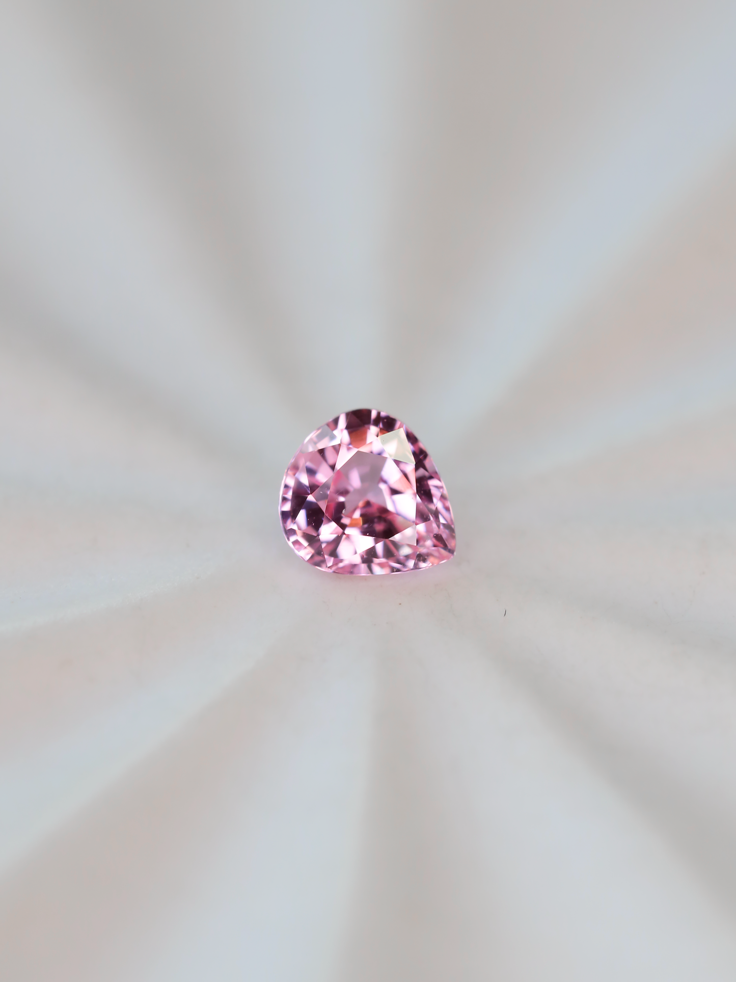 パパラチアサファイア ルース 0.423ct