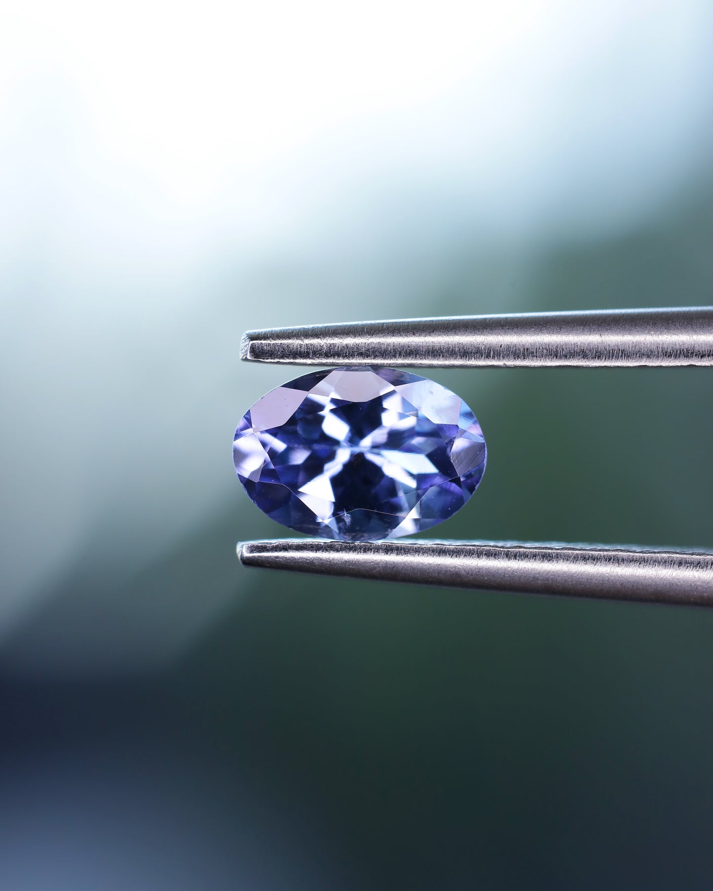 ゾイサイト ルース 0.37ct