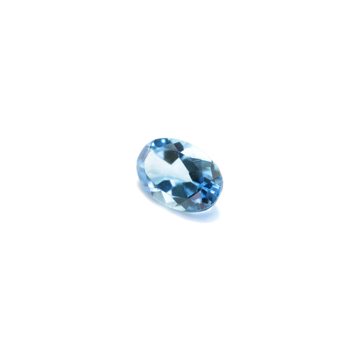 【仕立て必須】ブルートパーズ 0.52ct