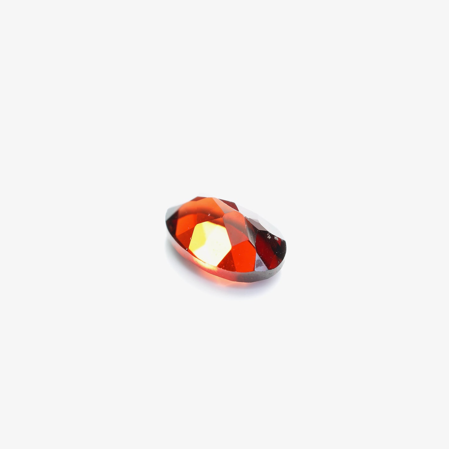 【仕立て必須】ガーネット 0.61ct