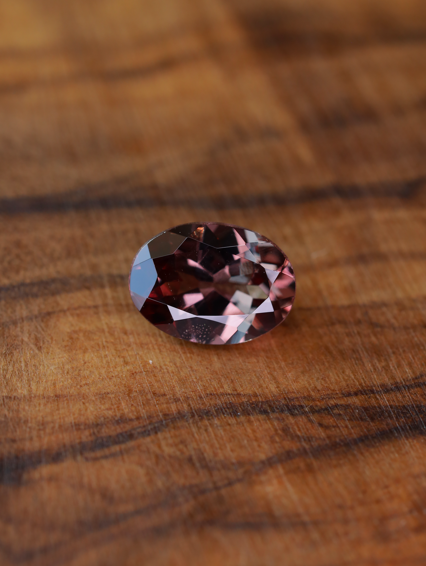 カラーチェンジガーネット ルース 1.09ct