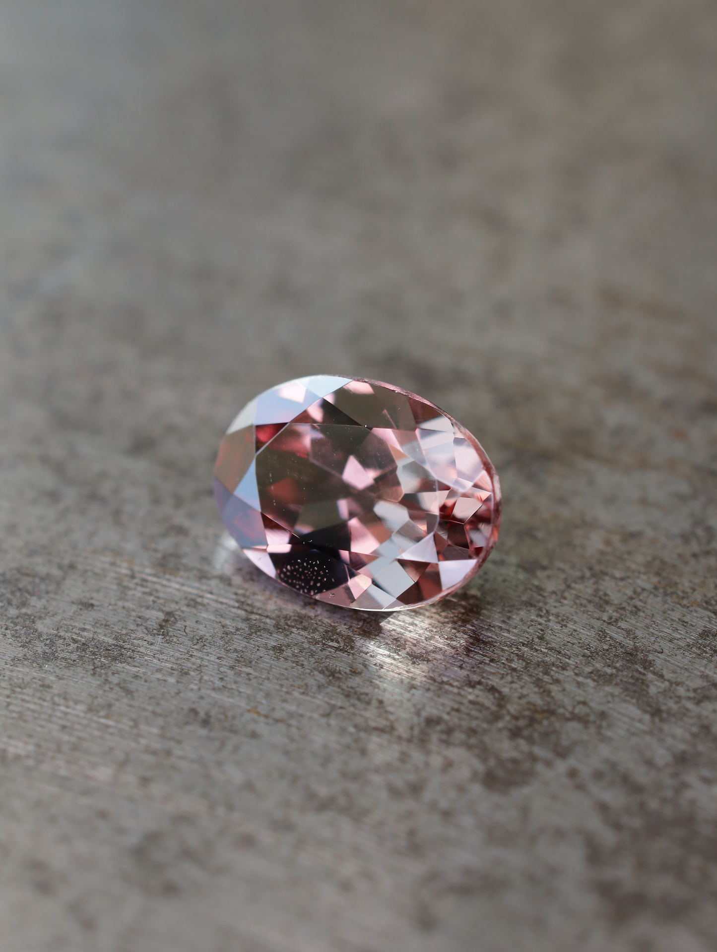 カラーチェンジガーネット ルース 1.09ct