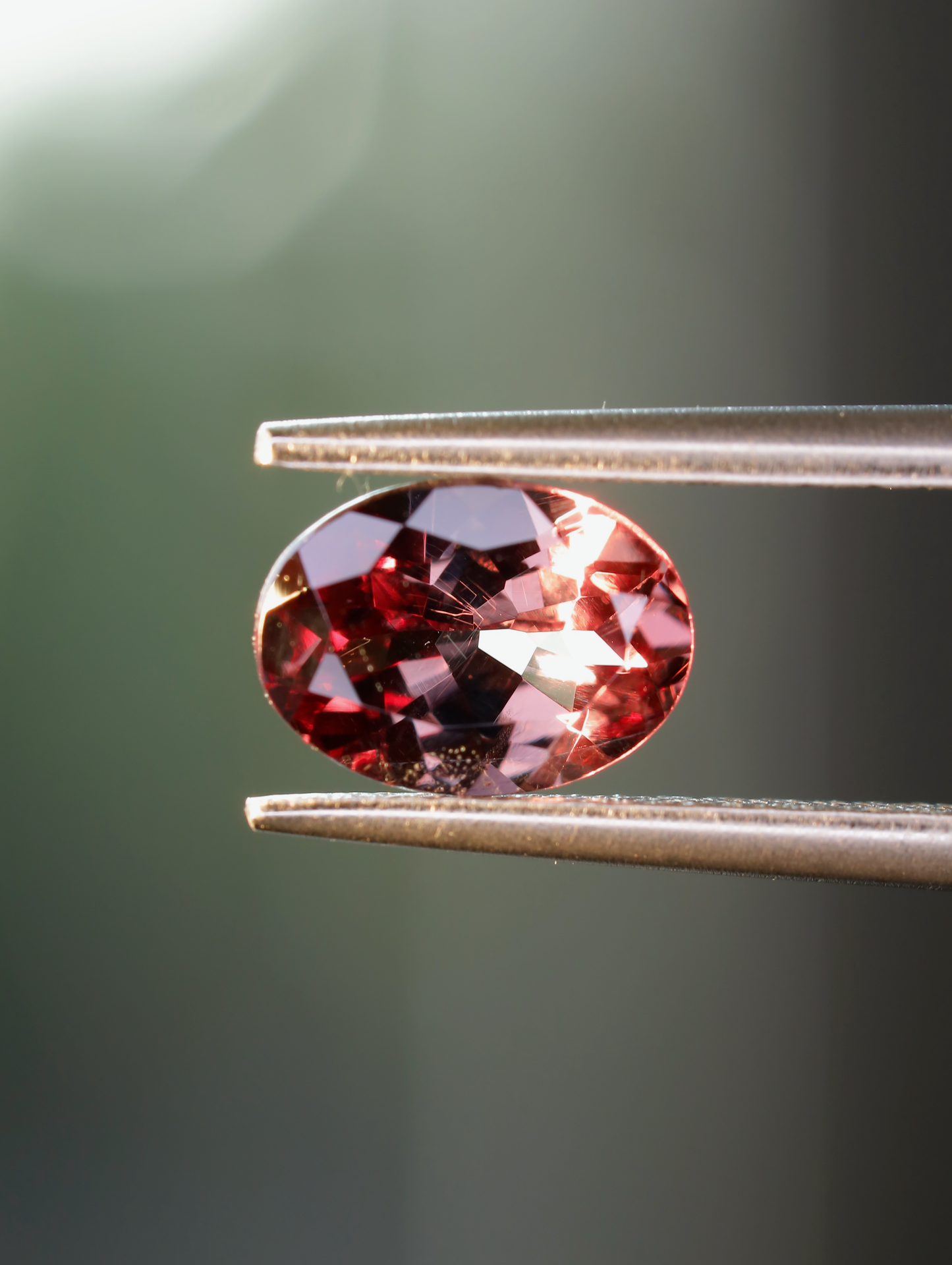 カラーチェンジガーネット ルース 1.09ct