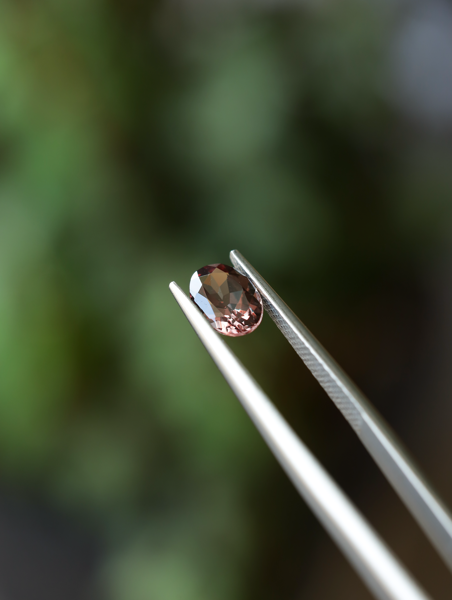 カラーチェンジガーネット ルース 1.09ct