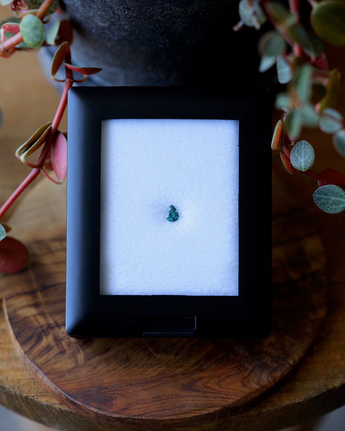 グランディディエライト ルース 0.28ct
