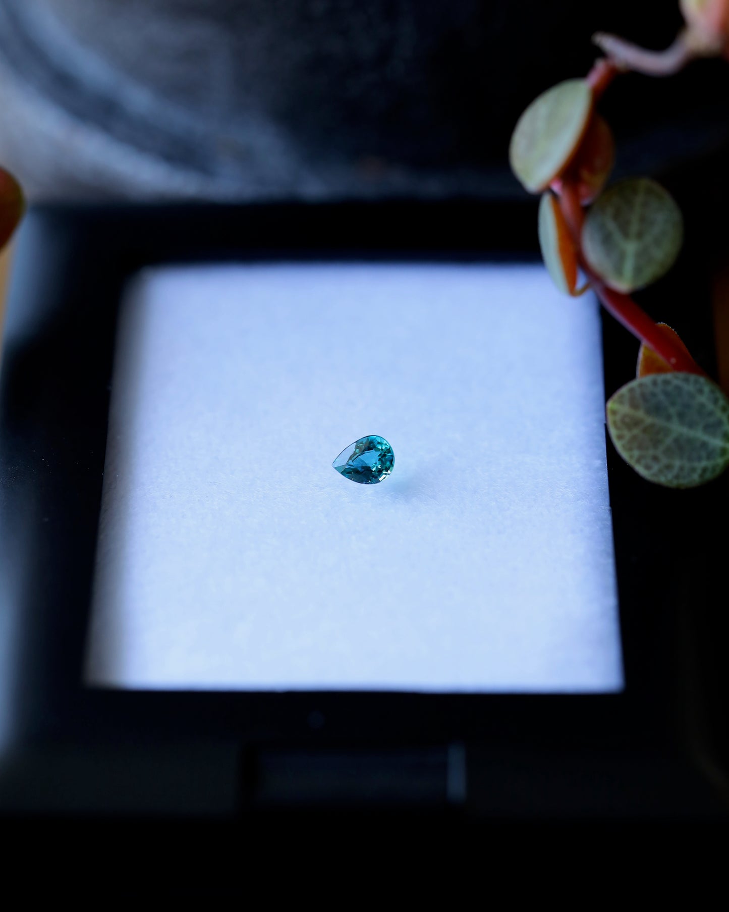 グランディディエライト ルース 0.28ct