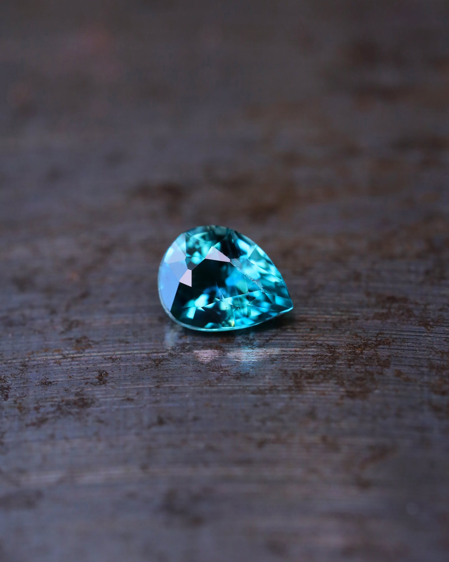 グランディディエライト ルース 0.28ct