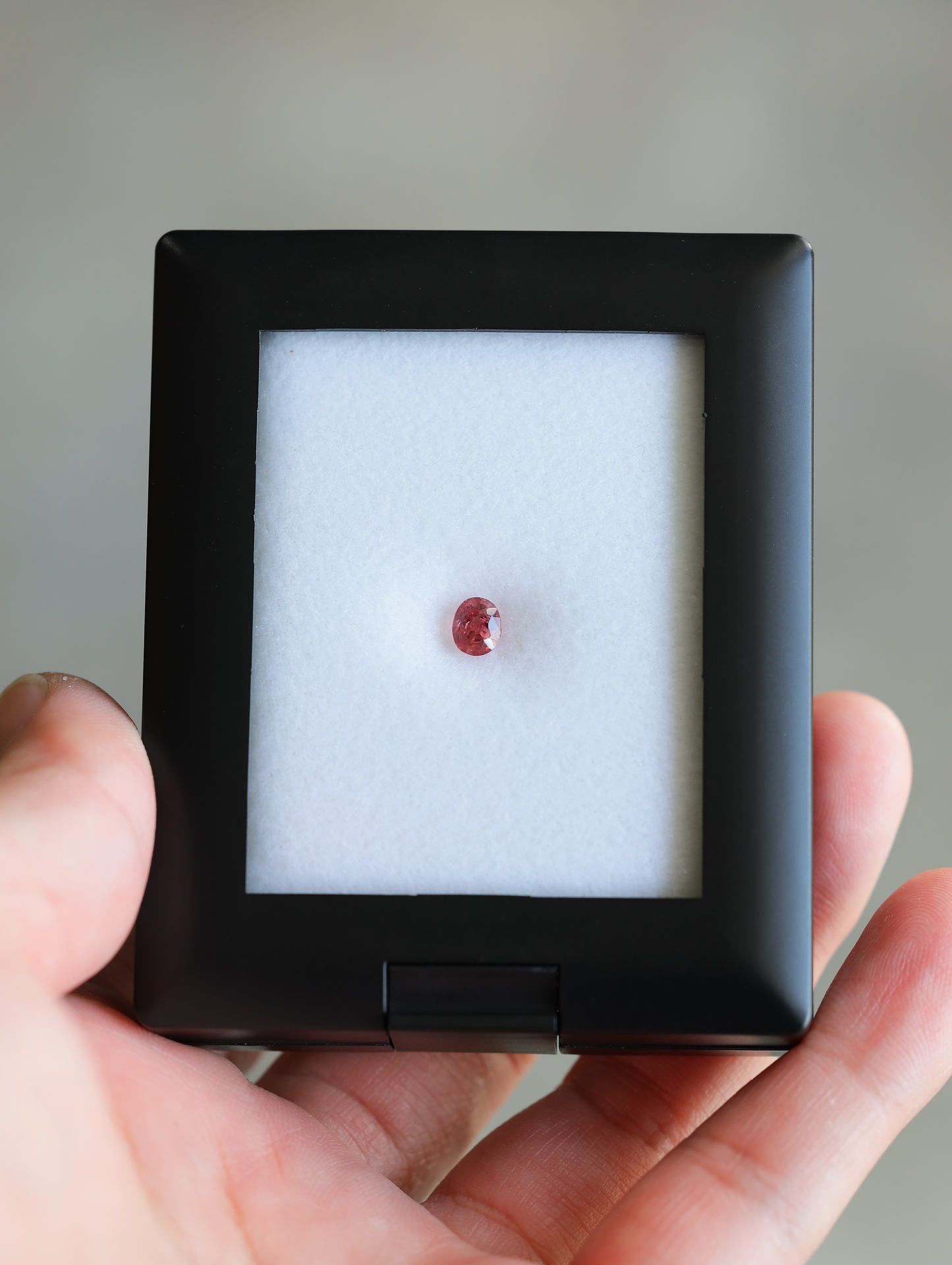 ピンクスピネル ルース 0.67ct