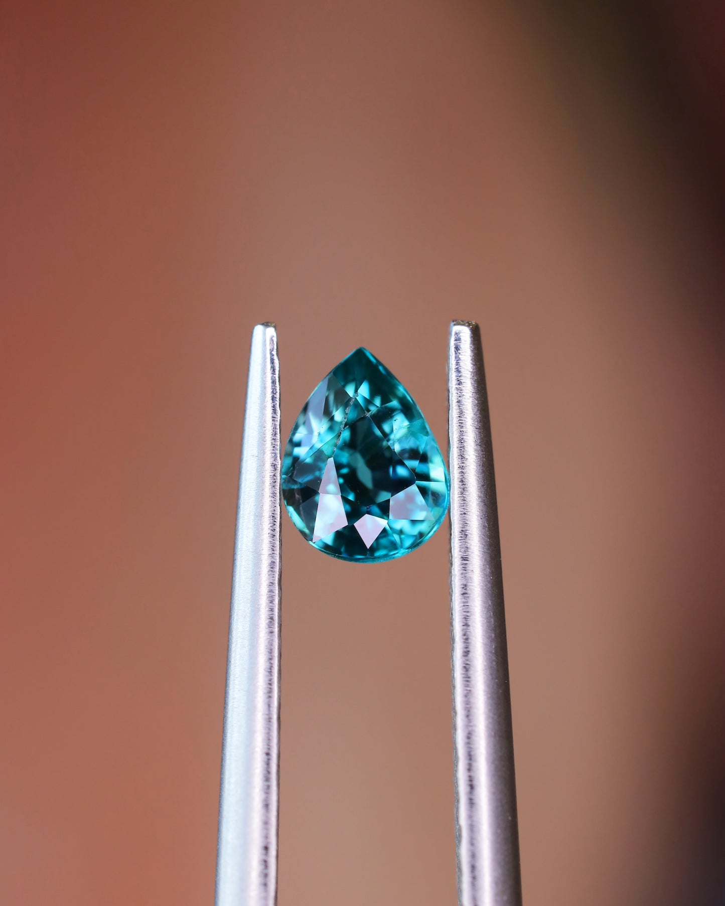 グランディディエライト ルース 0.28ct