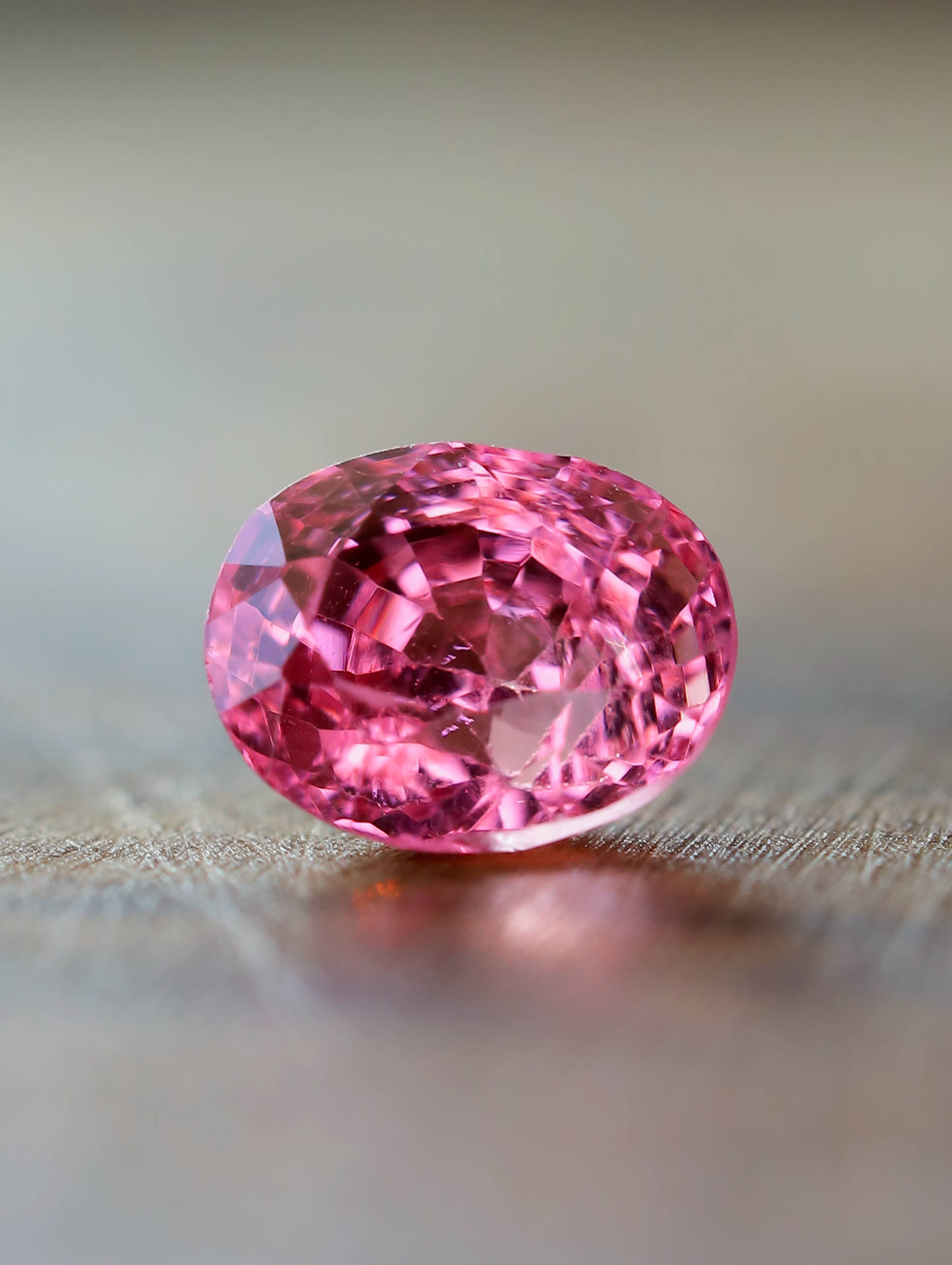 ピンクスピネル ルース 0.67ct