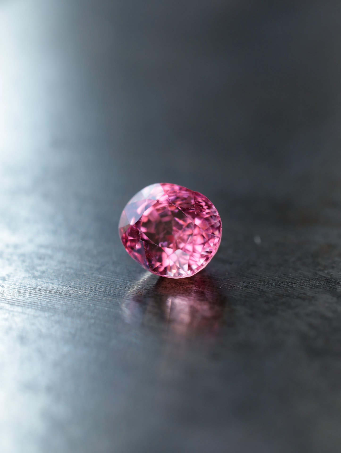 ピンクスピネル ルース 0.67ct