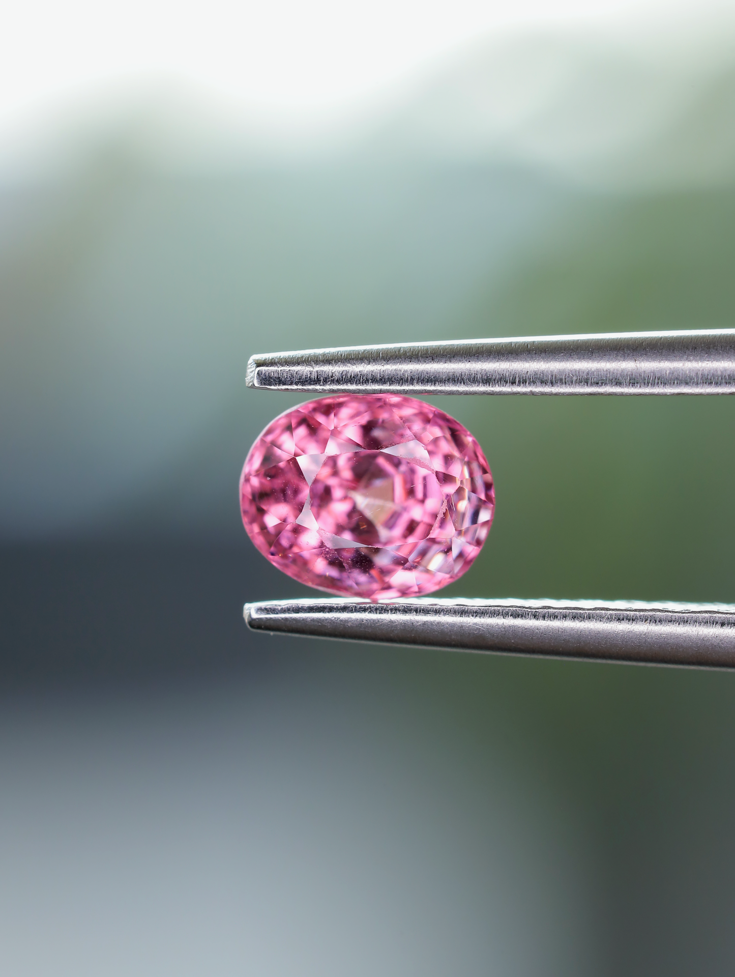 ピンクスピネル ルース 0.67ct