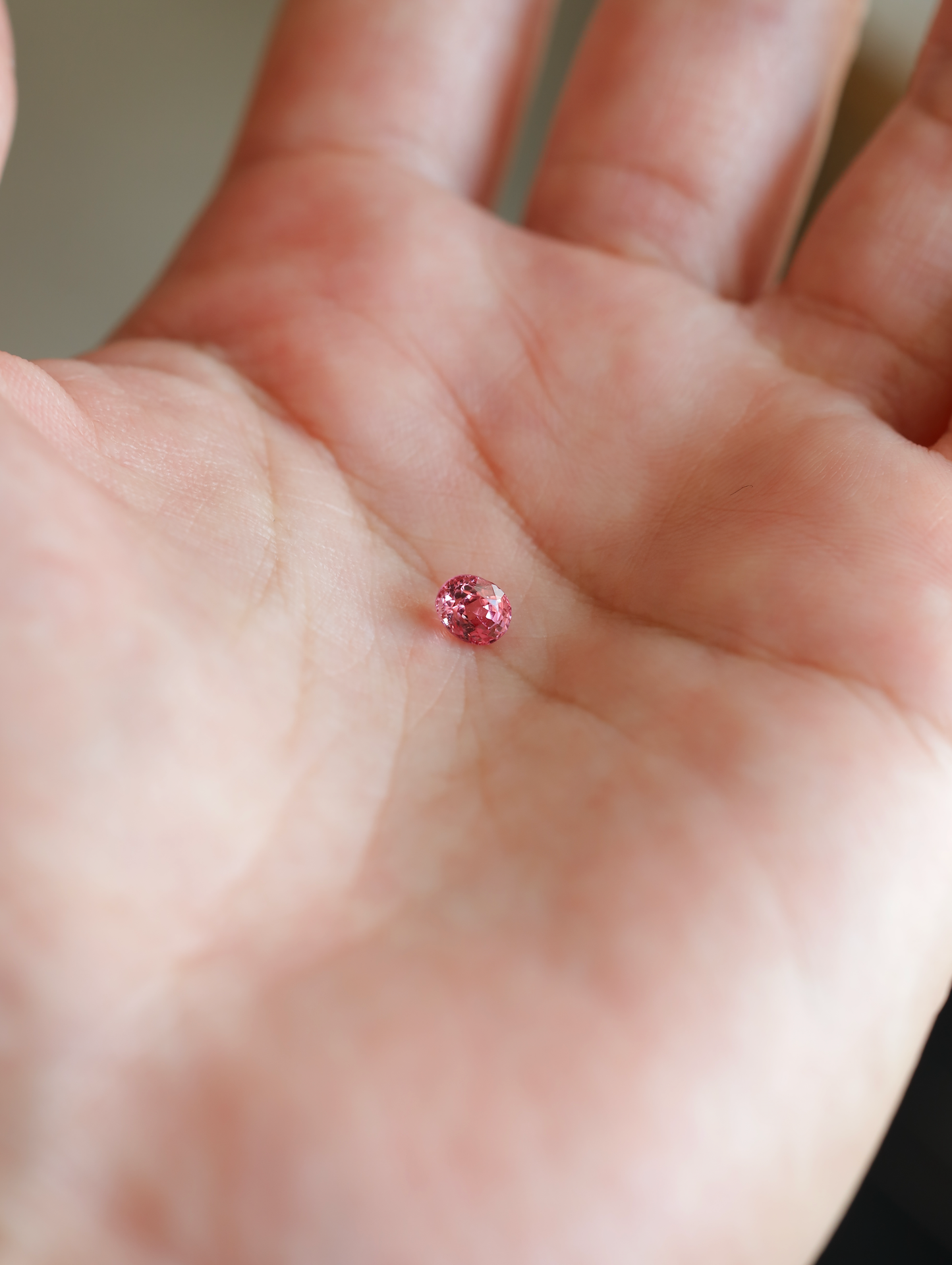 ピンクスピネル ルース 0.67ct