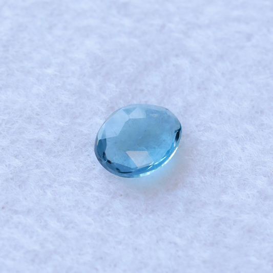 【仕立て必須】ロンドンブルートパーズ 0.45ct
