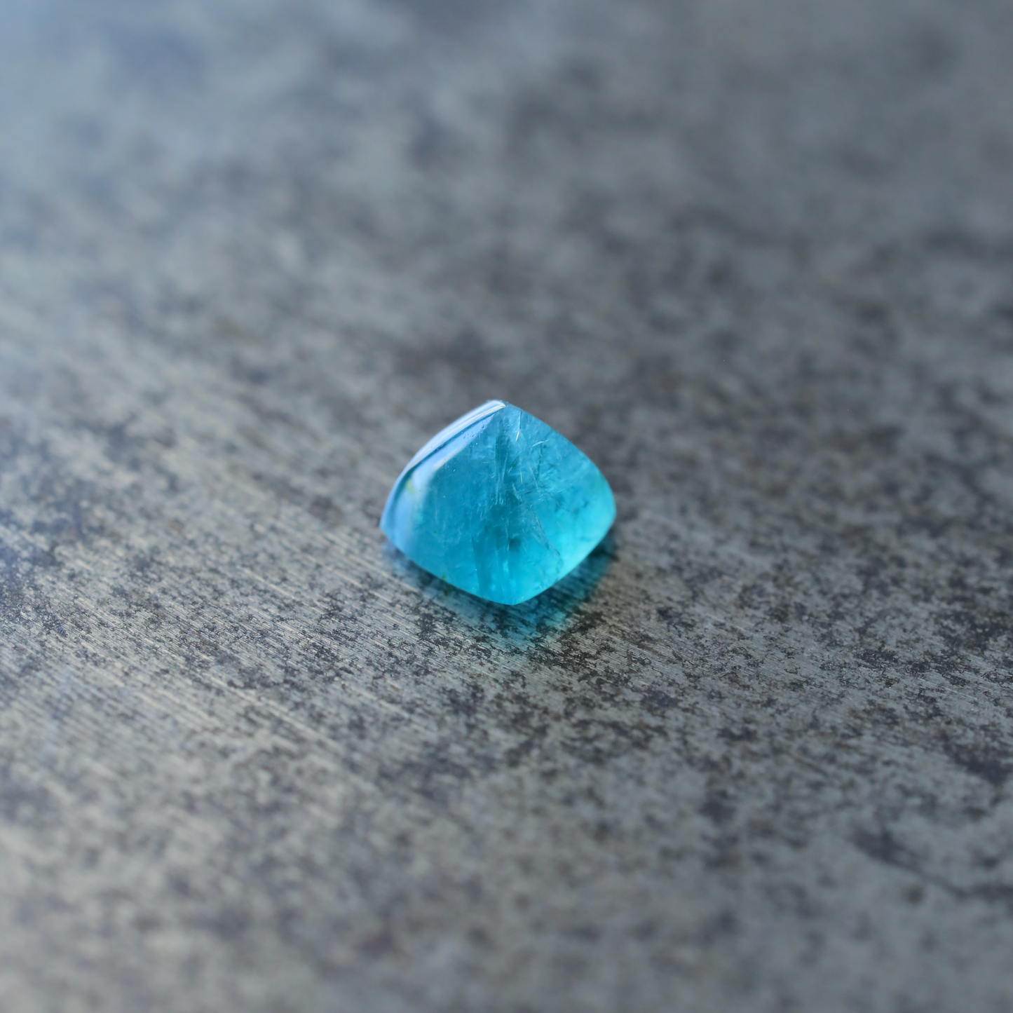 グランディディエライト ルース 0.48ct