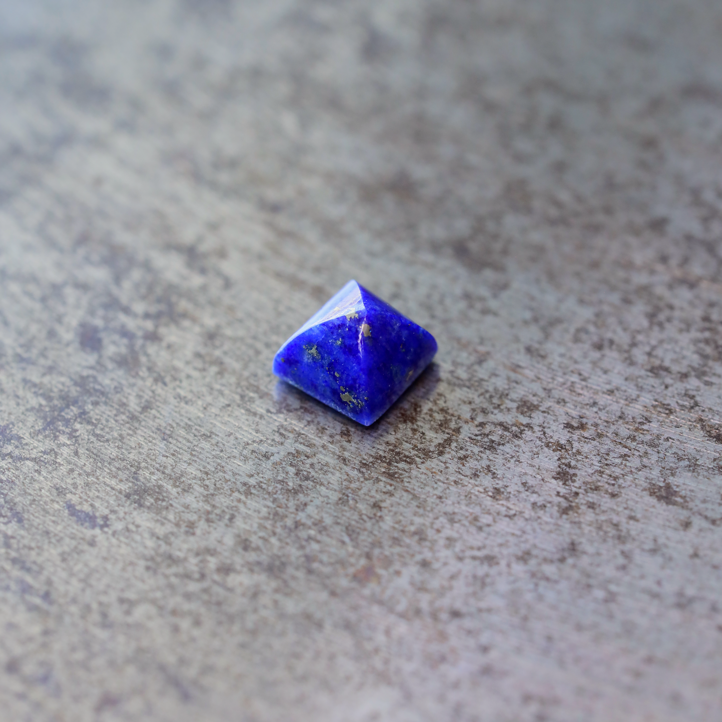 ラピスラズリ ルース 0.59ct