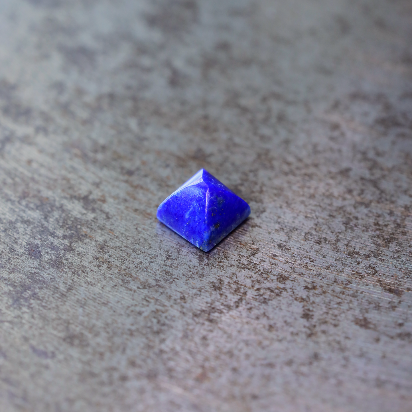 ラピスラズリ ルース 0.62ct