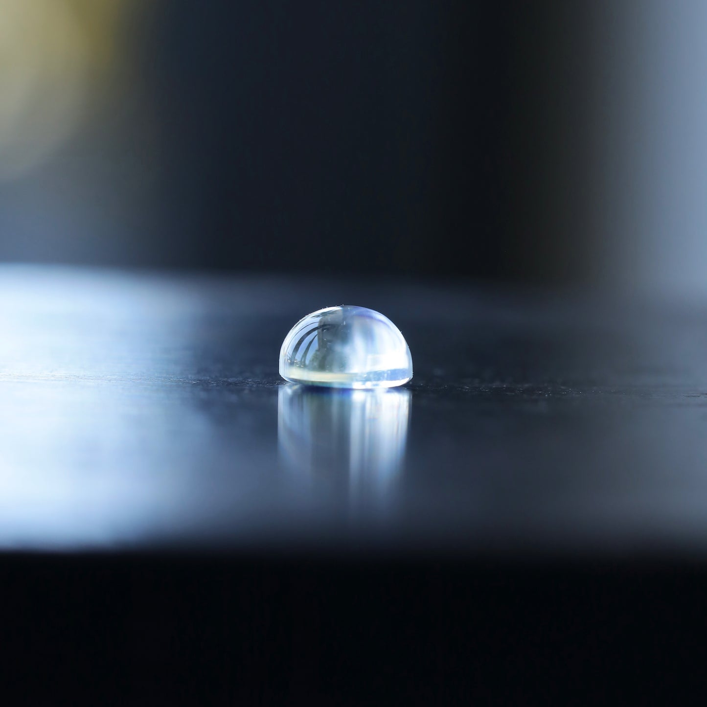 レインボームーンストーン ルース 0.59ct