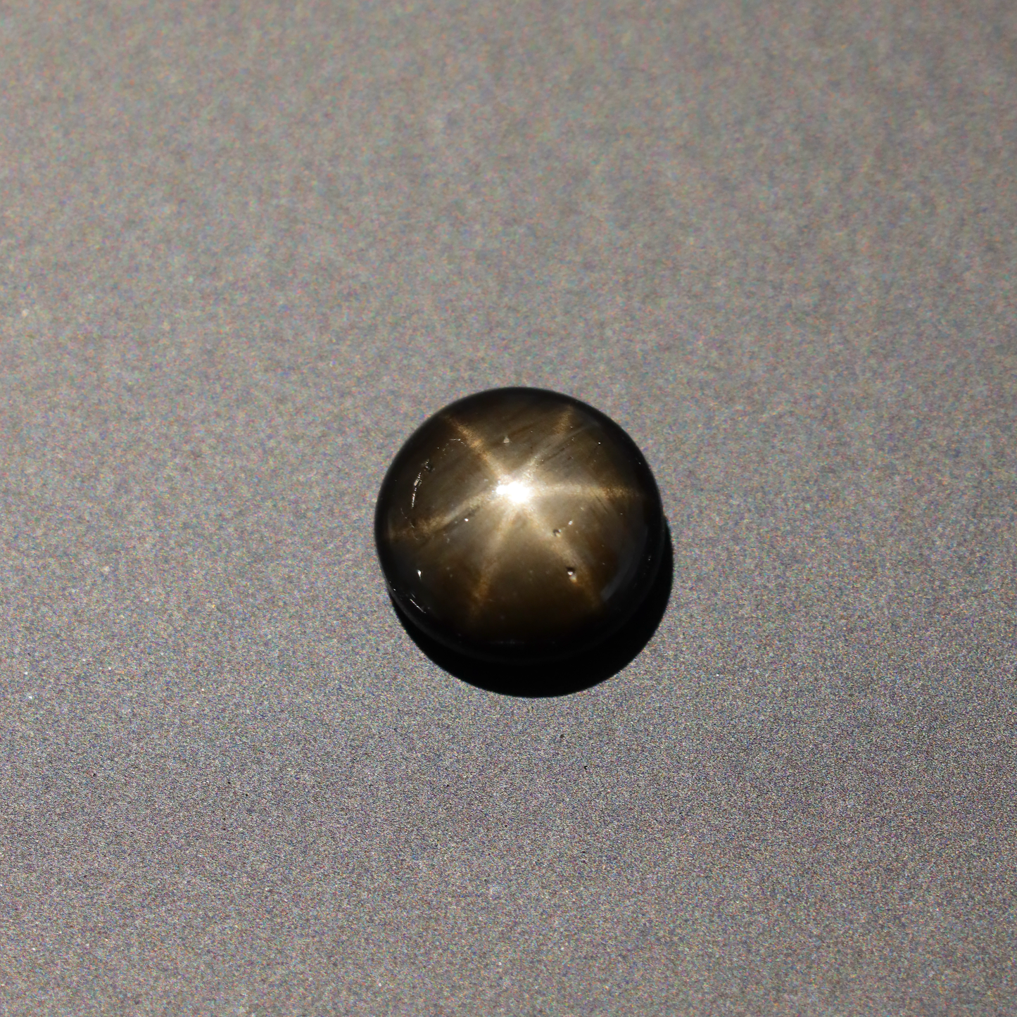 ブラックスターサファイア ルース 1.27ct