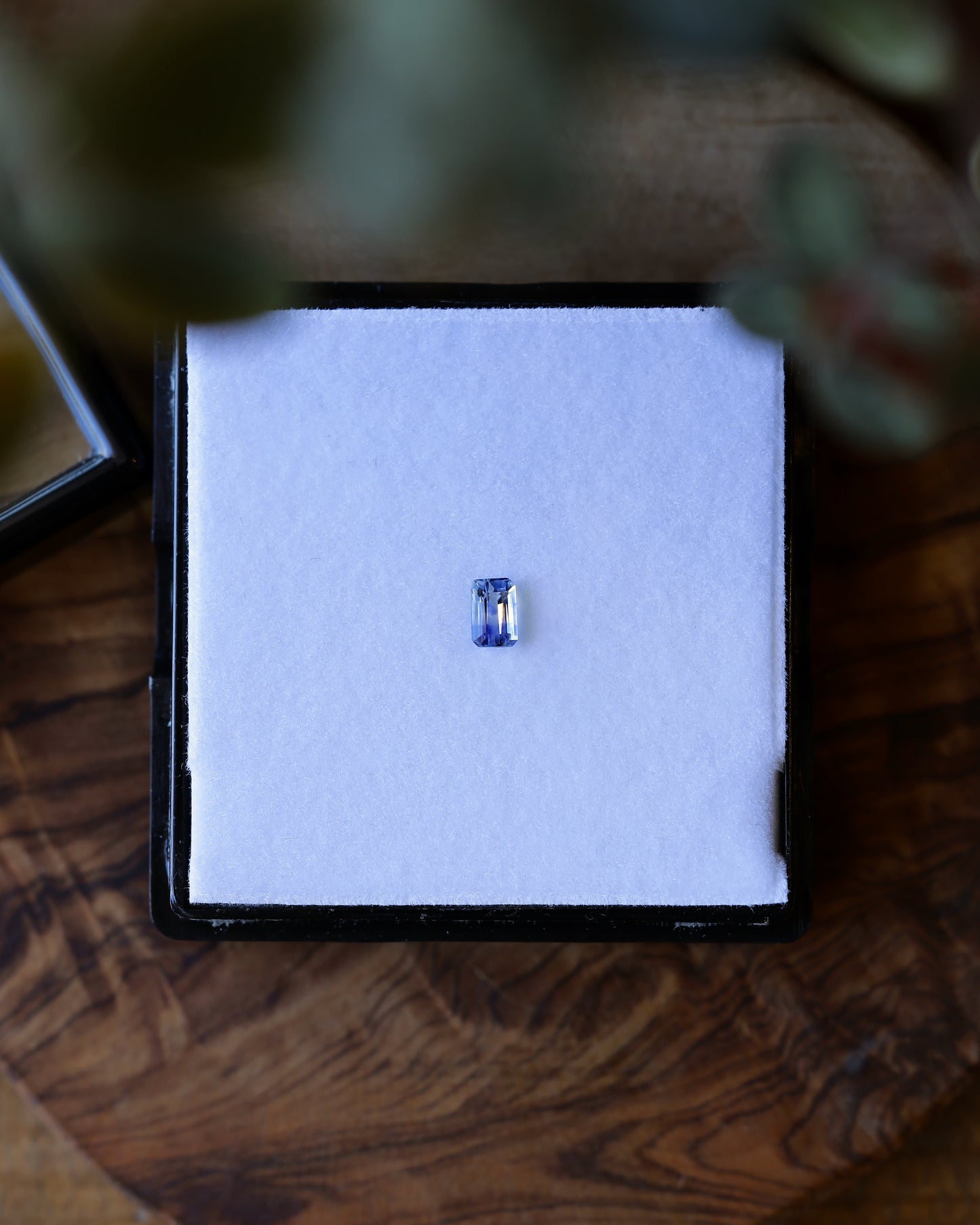 バイカラーサファイア ルース 0.53ct