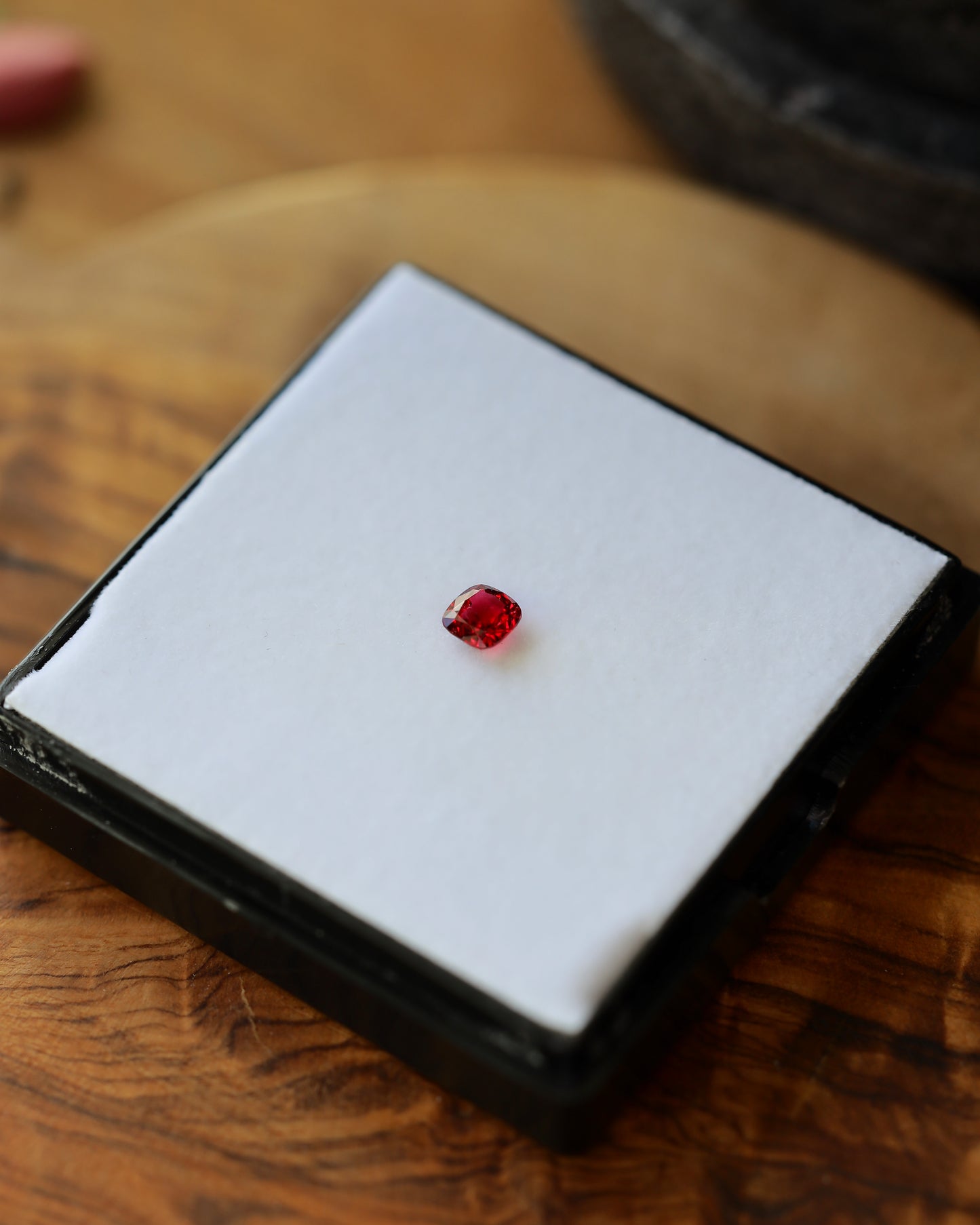 レッドスピネル ルース 0.52ct