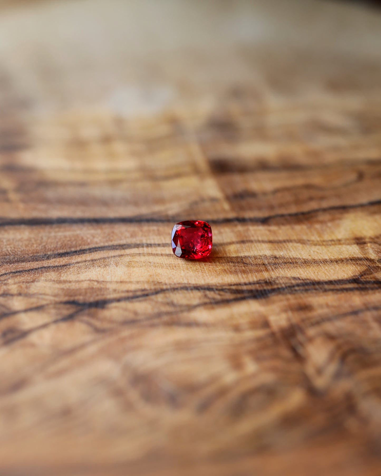 レッドスピネル ルース 0.52ct